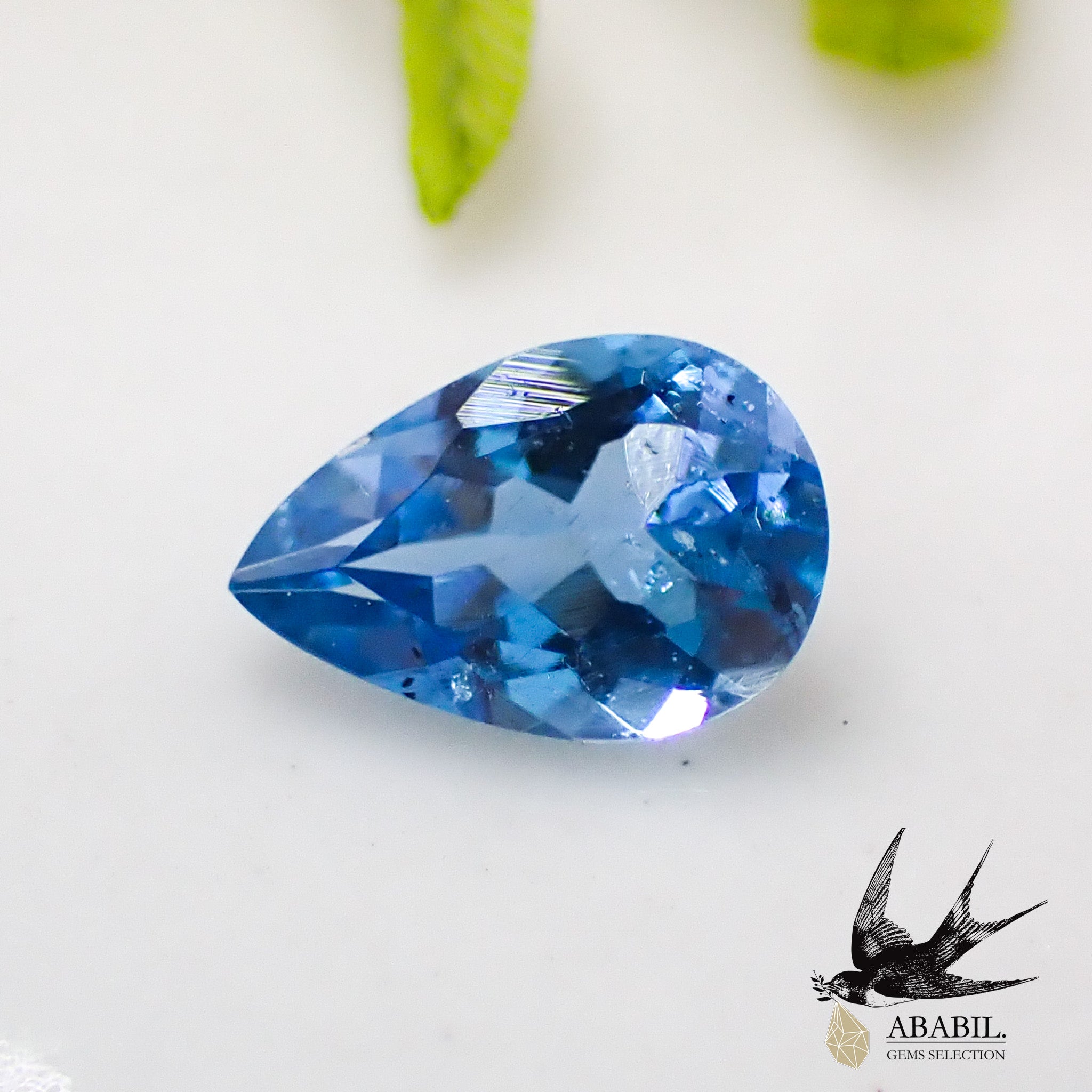 天然アクアマリン0.34ct【ブラジル】☆落ち着く色☆ – ABABIL.gems