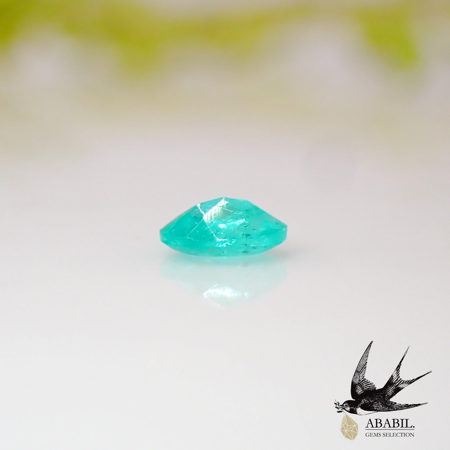 天然帕拉依巴碧璽 0.06ct [巴西] ★蒂芙尼藍，熒光色★