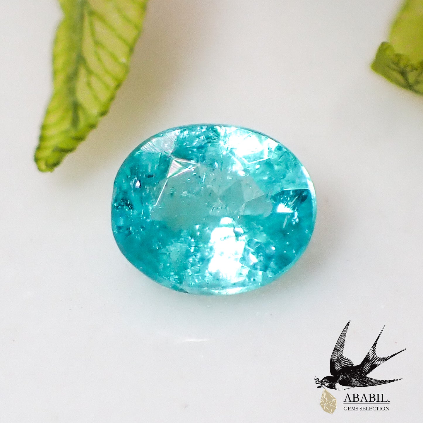 Natural Paraiba tourmaline 0.08ct [Brazil] Neon blue, fluorescent color