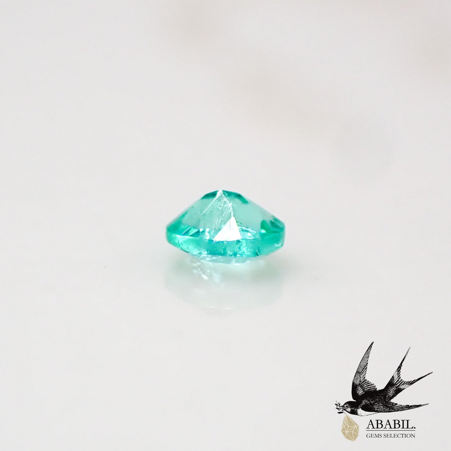 Natural Paraiba tourmaline 0.08ct [Brazil] Neon blue, fluorescent color