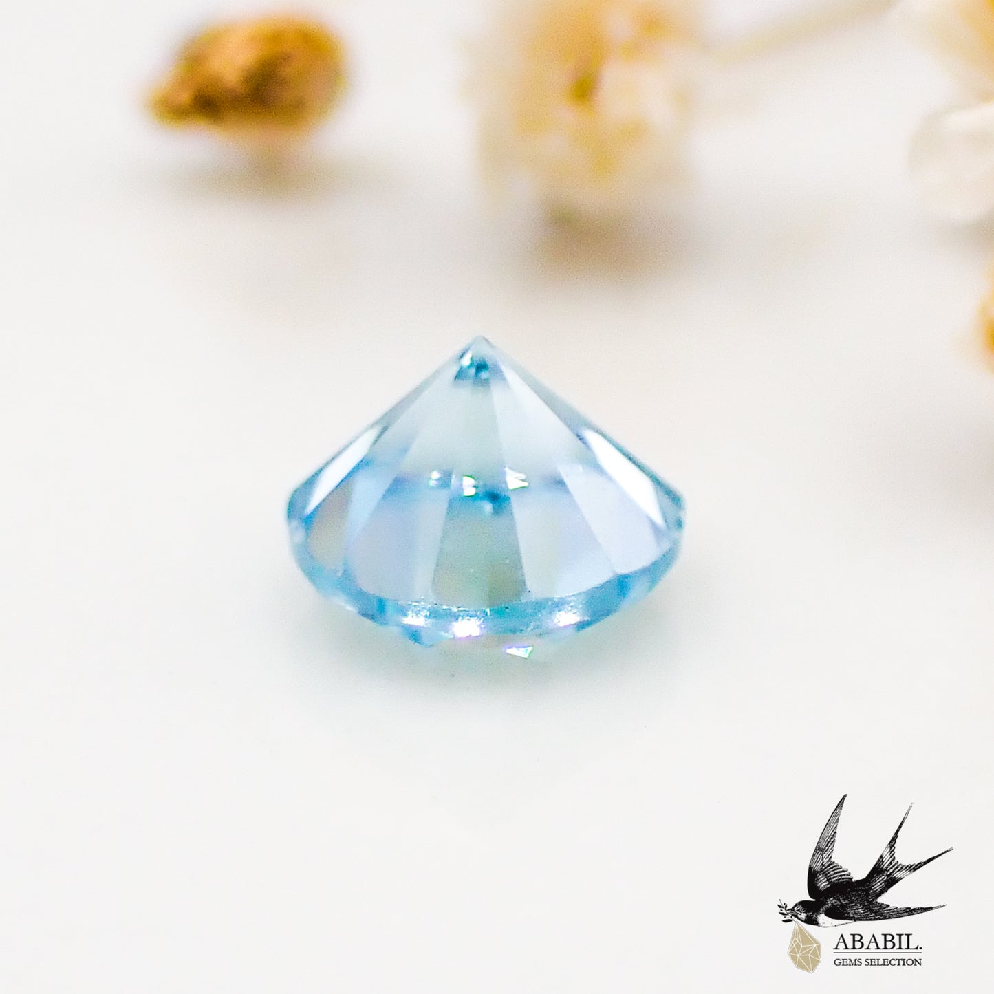 Natural blue zircon 0.778 [Cambodia] ★Alisa's ice blue★ 