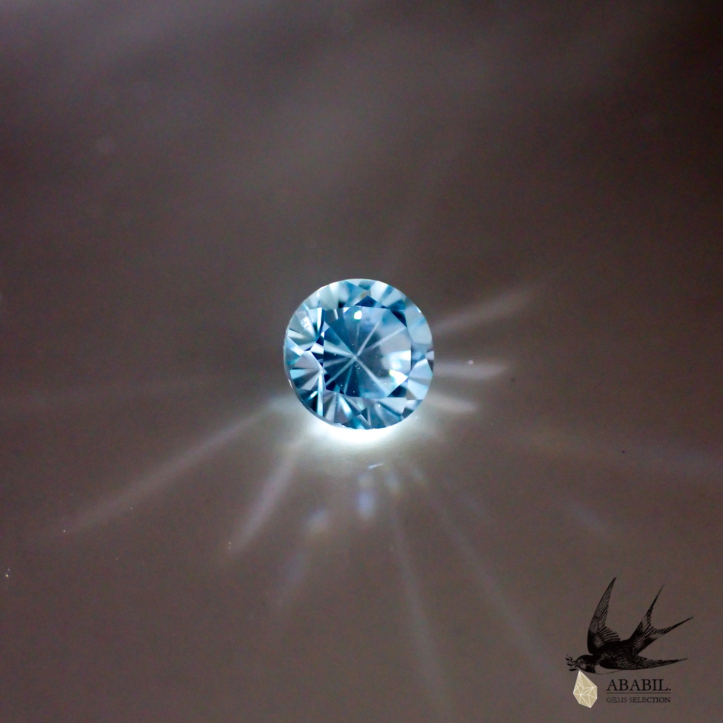 Natural blue zircon 0.778 [Cambodia] ★Alisa's ice blue★ 