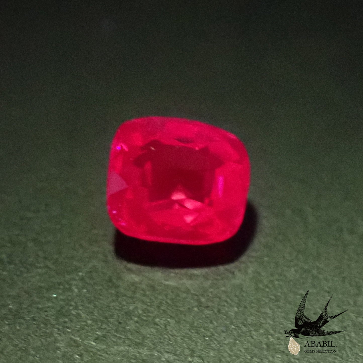 Natural red spinel 0.143ct [Burma] Specializing in gorgeous, fluorescence 