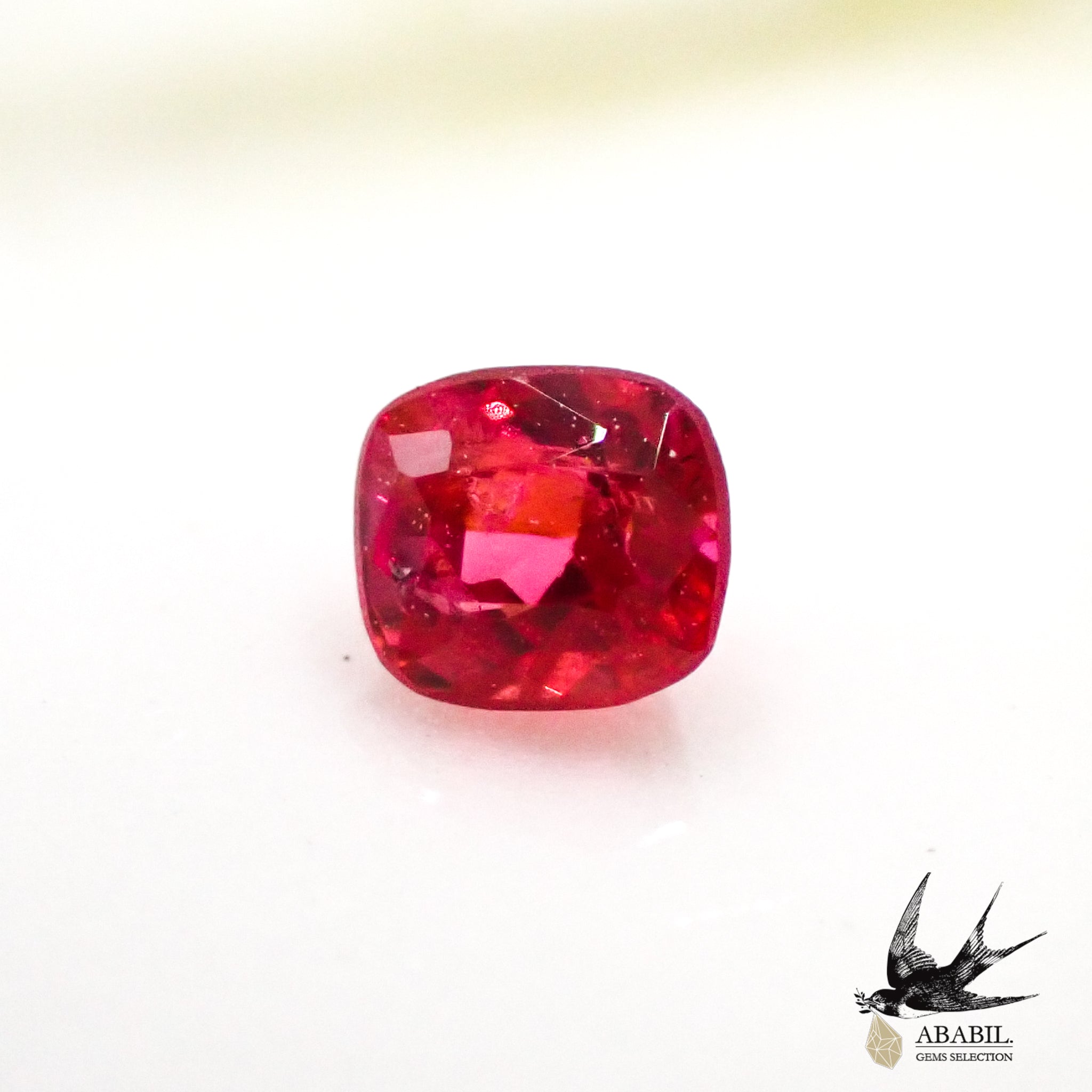 天然レッドスピネル0.200ct【ビルマ】☆華やか専門、蛍光☆ – ABABIL.gems