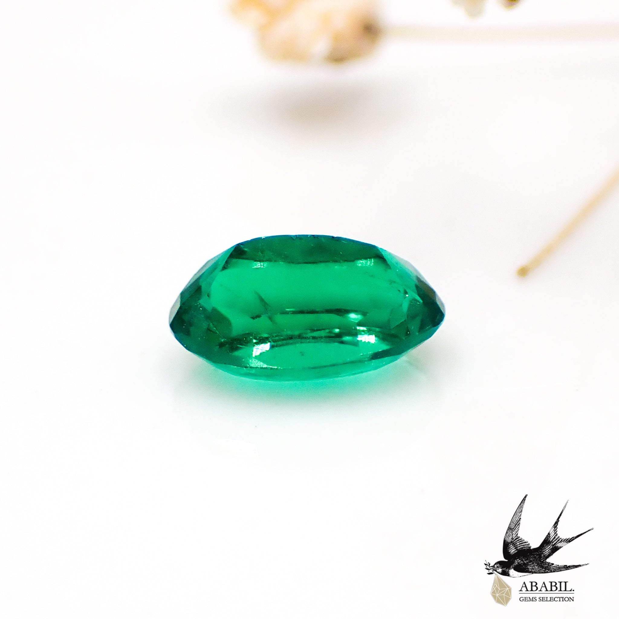 天然エメラルド0.222ct【ブラジル】☆鮮やかなグリーン☆ 天然エメラルド0.222ct【ブラジル】☆鮮やかなグリーン☆