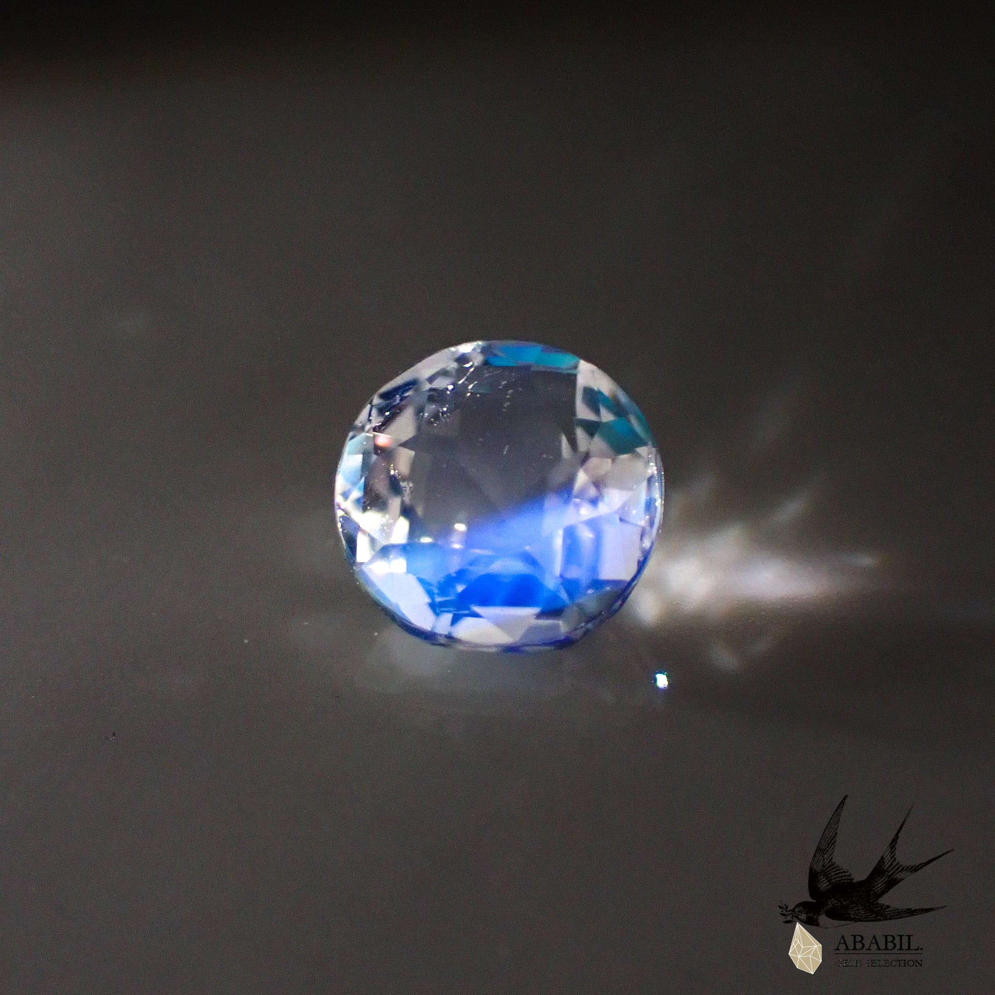 天然レインボームーンストーン0.68ct 【マダガスカル】アンデシン