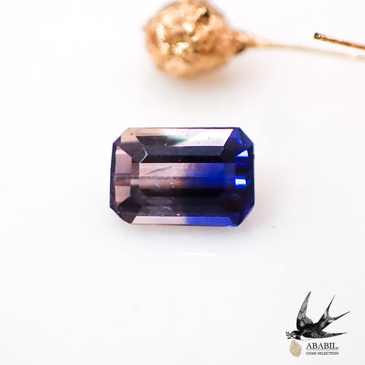 Natural bicolor sapphire 0.155ct [Sri Lanka] ★Light pink and blue fluorescence 