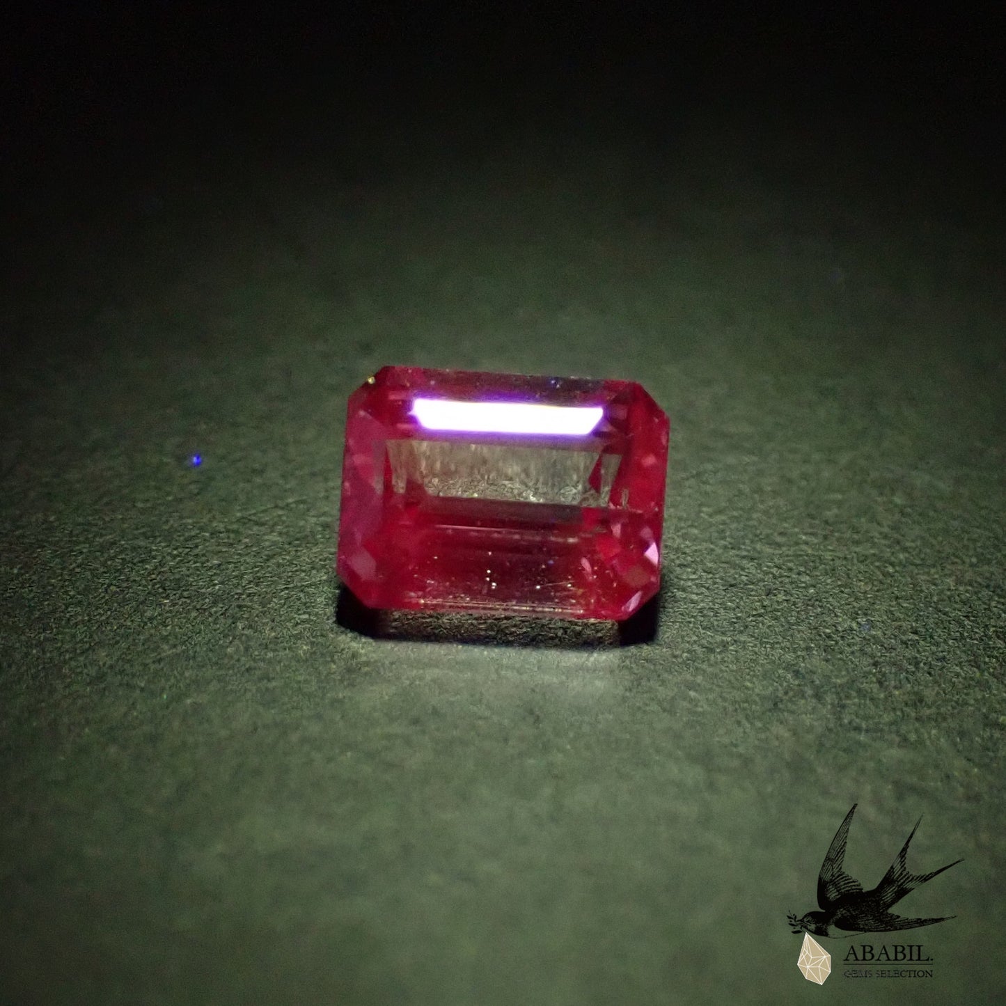 天然雙色藍寶石 0.314ct [斯里蘭卡] ★粉紫色熒光