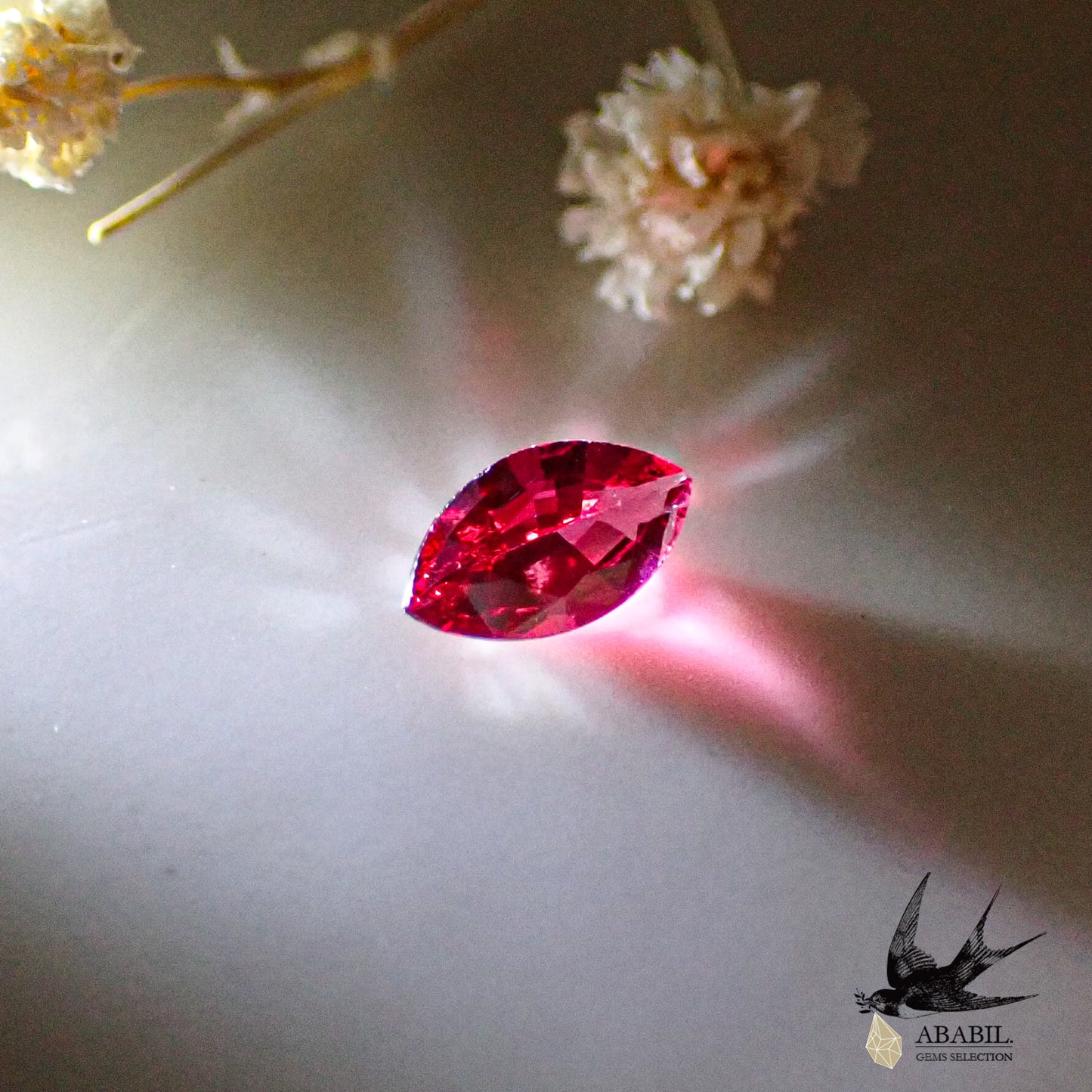 Natural red spinel 0.293ct [Sri Lanka] ★Fluorescence★ 