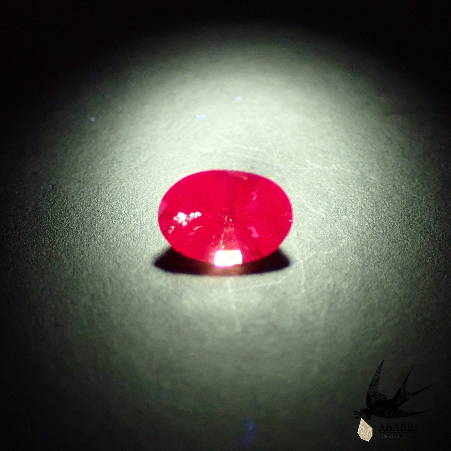 Natural red spinel 0.445ct [Sri Lanka] ★Fluorescence★ 