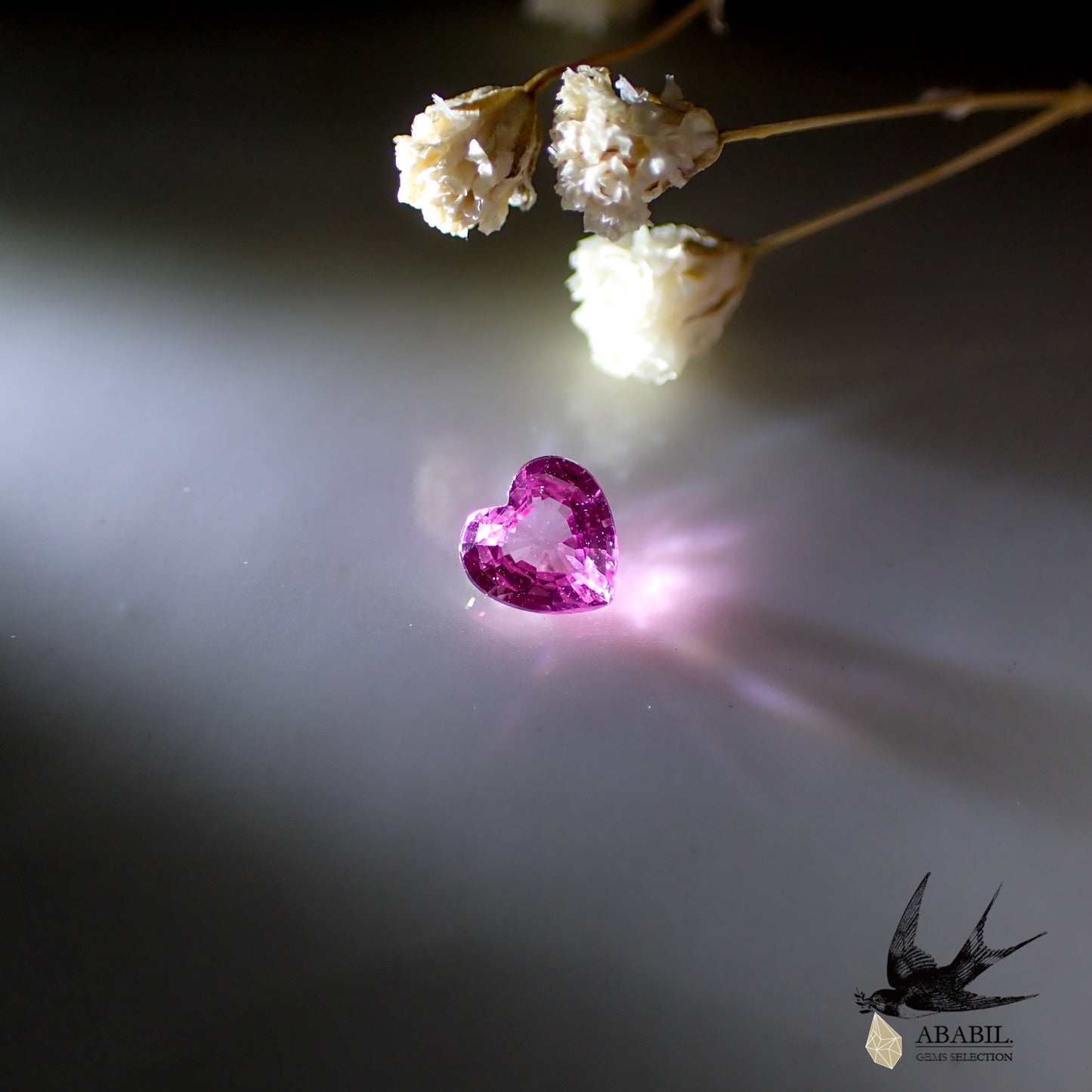 Natural pink sapphire 0.33ct [Sri Lanka] ★Heart-shaped, fluorescent, corundum★ 