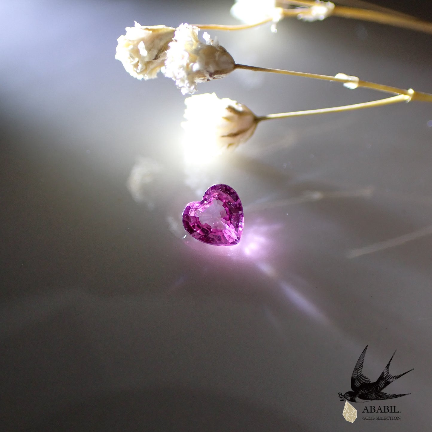 Natural pink sapphire 0.33ct [Sri Lanka] ★Heart-shaped, fluorescent, corundum★ 