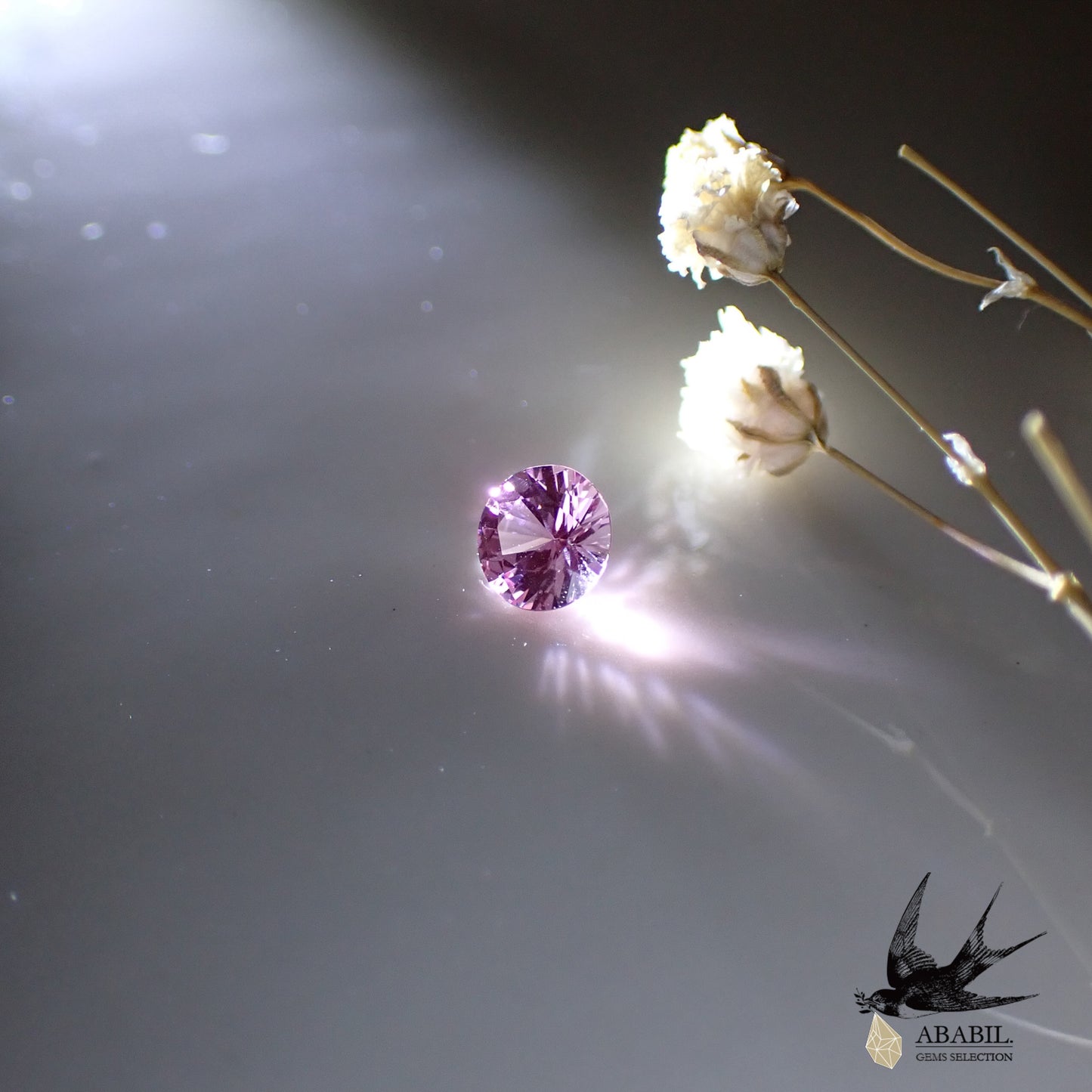 Natural pink sapphire 0.376ct [Sri Lanka] ★fluorescent corundum★ 