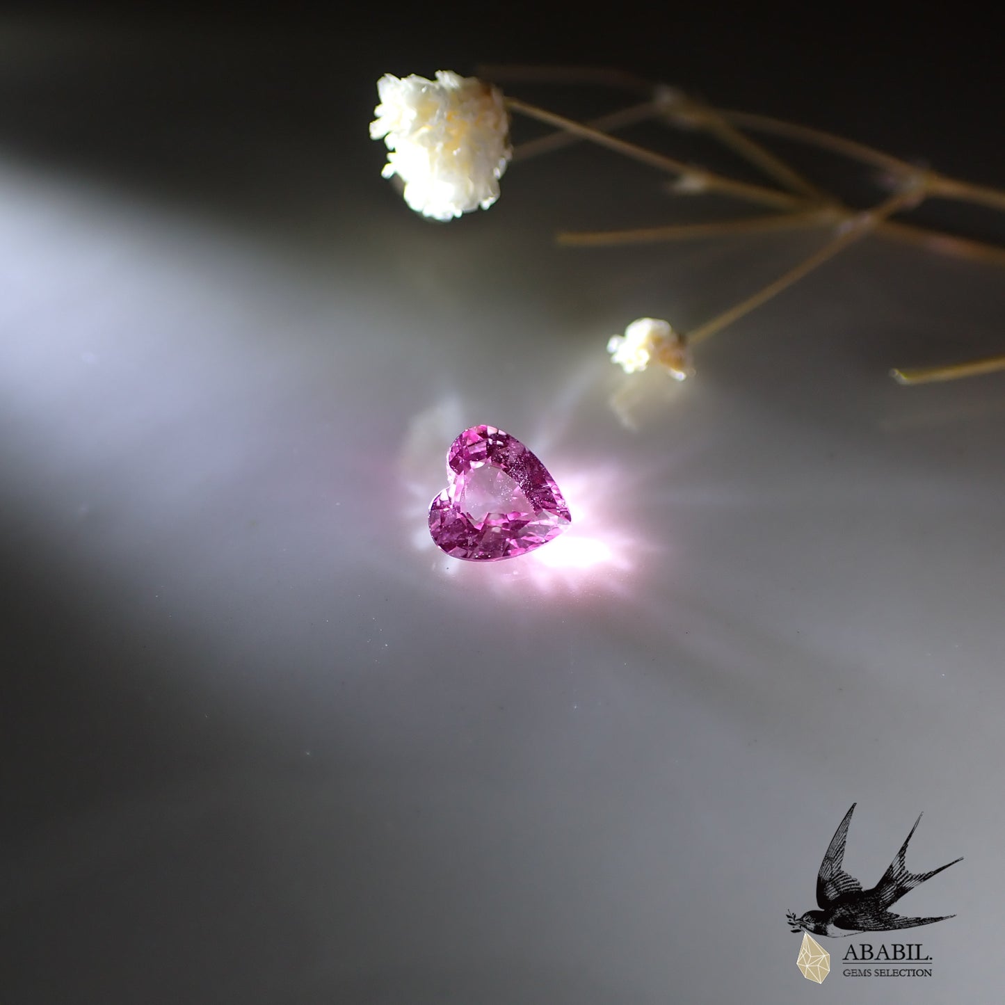 Natural pink sapphire 0.389ct [Sri Lanka] ★Heart-shaped, fluorescent, corundum★ 