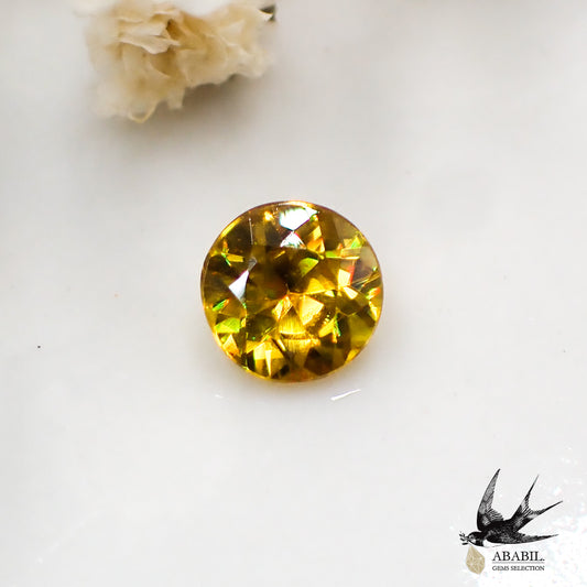 Natural sphene 0.233ct [Madagascar] ★ Small but full of fire ★ 
