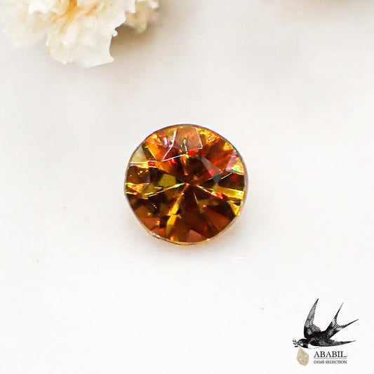 Natural sphene 0.29ct [from Madagascar] ★Small but full of fire★ 