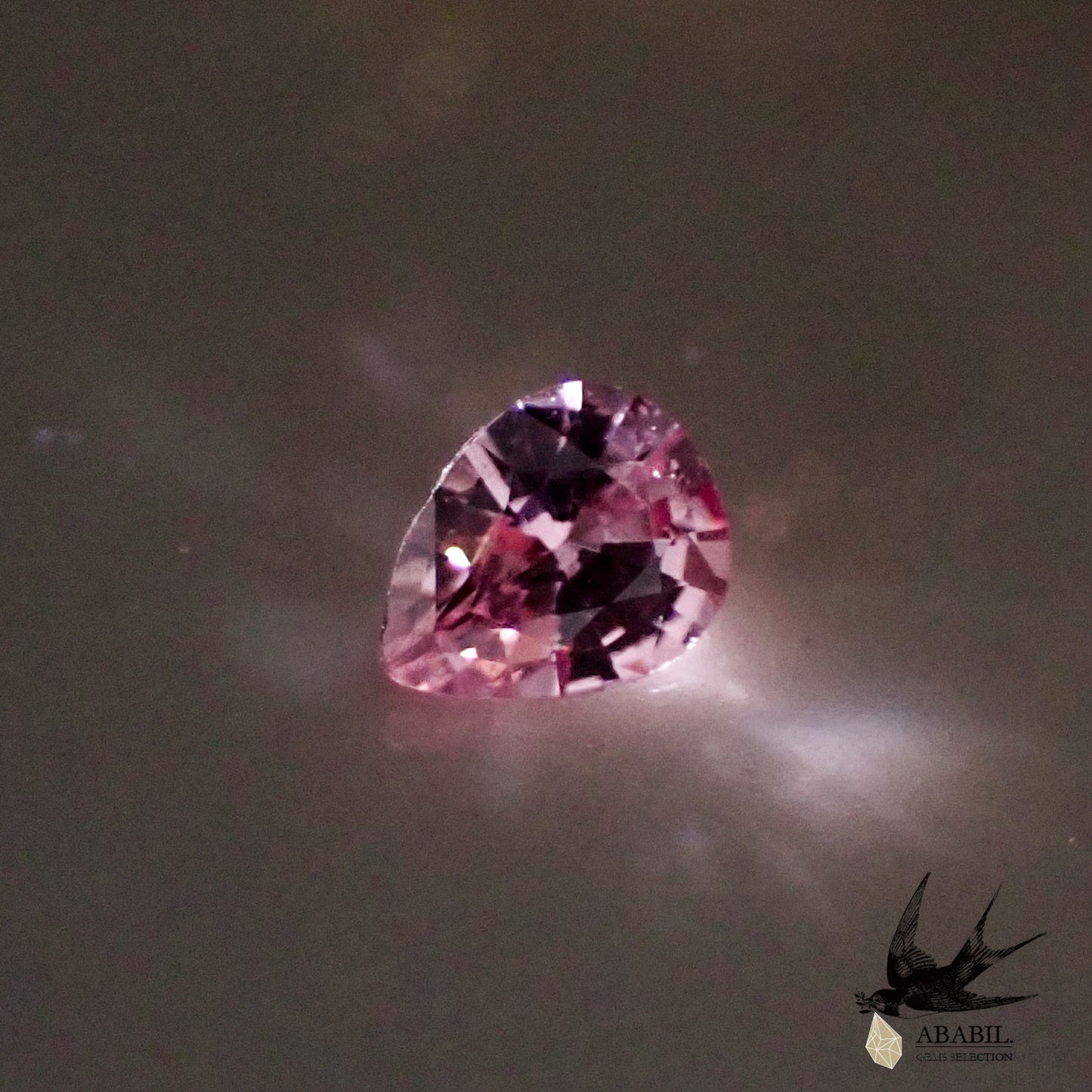 Natural padparadscha sapphire 0.072ct [Sri Lanka] ★Glow specialty ★Fluorescence 