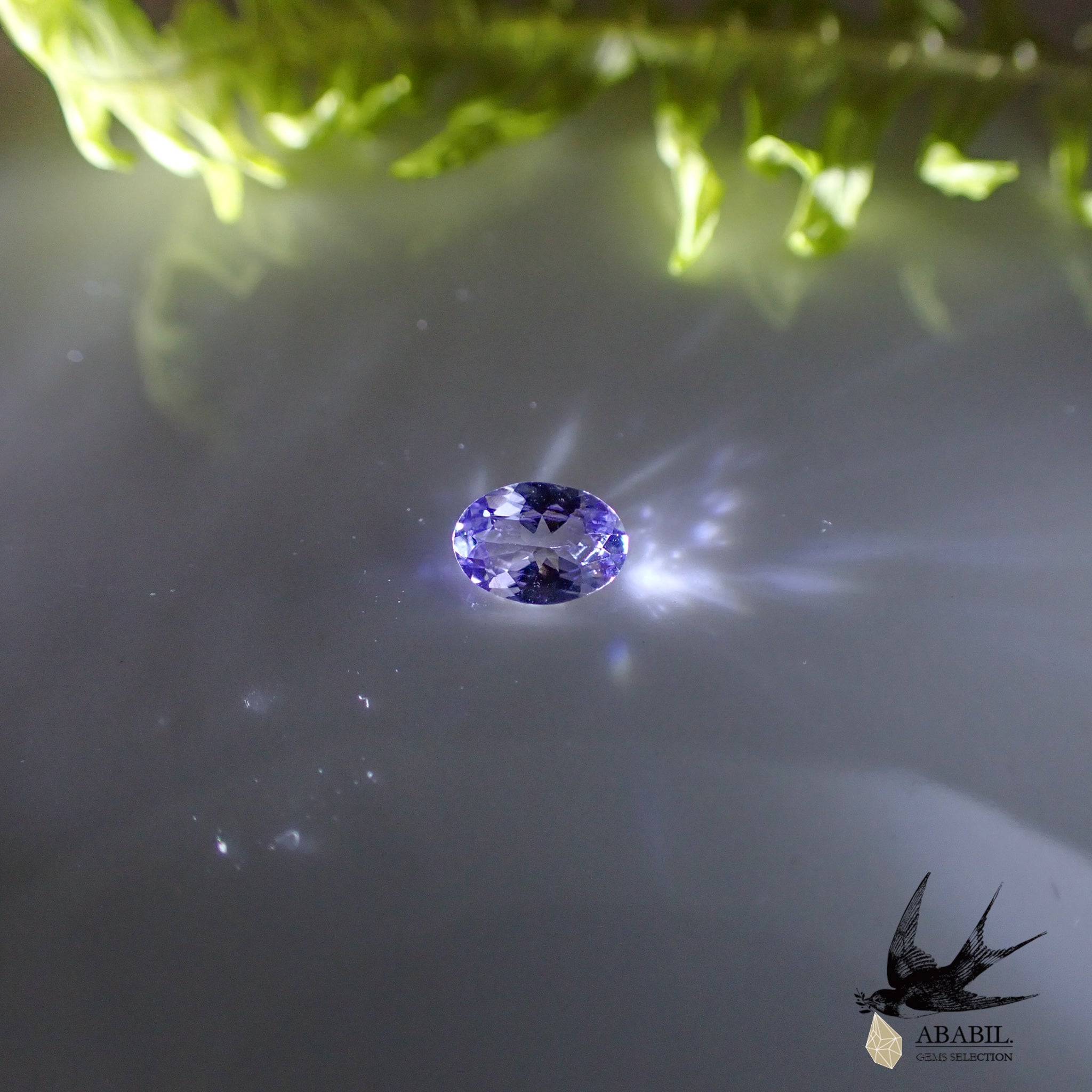 天然ラベンダーゾイサイト0.406ct【タンザニア】☆優しい