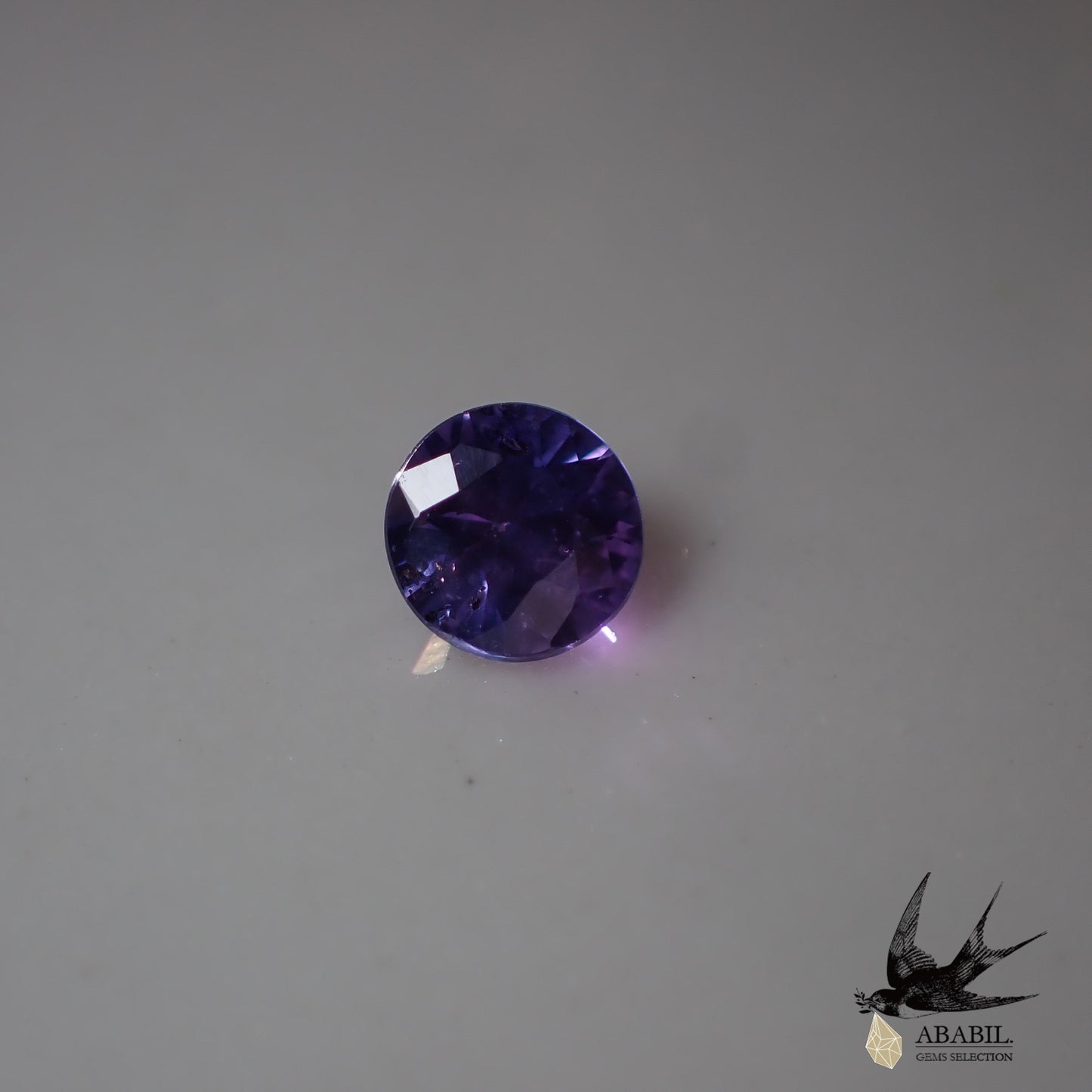 Natural bicolor sapphire 0.138ct [Tanzania] Nebula-like color Fluorescence 