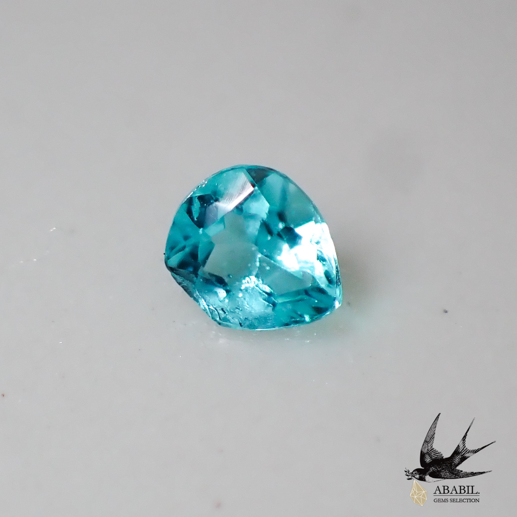 天然パライバトルマリン0.034ct【ブラジル】☆ネオンブルー、蛍光色☆ – ABABIL.gems