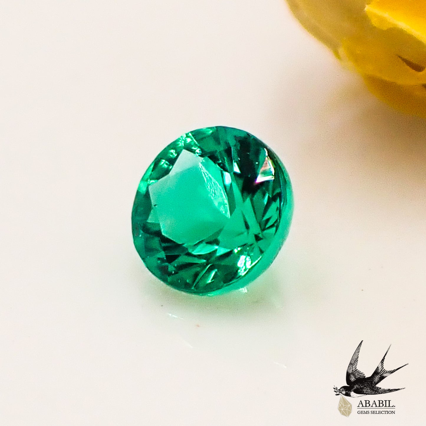 Natural emerald 0.074ct [Colombia] ★Brilliant green ★With So 