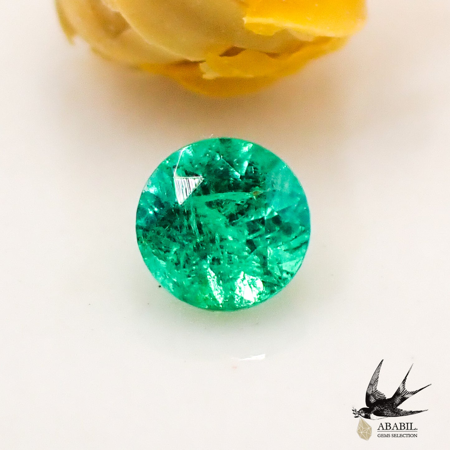 Natural emerald 0.08ct [Colombia] ★Brilliant green ★With So 