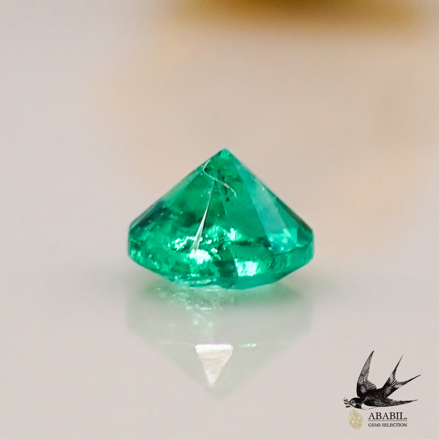Natural emerald 0.08ct [Colombia] ★Brilliant green ★With So 
