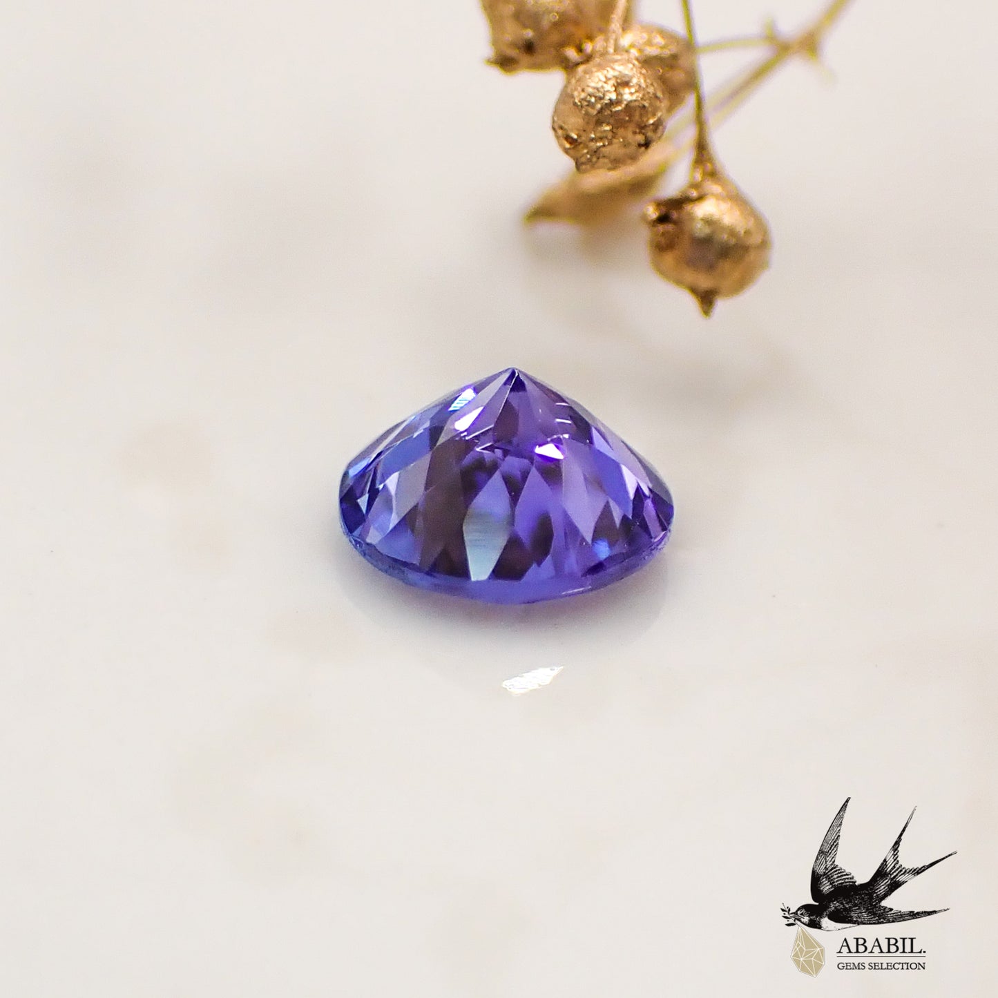 Natural tanzanite 0.759ct [Tanzania] ★Dark high quality ★Discoloration gem★ 