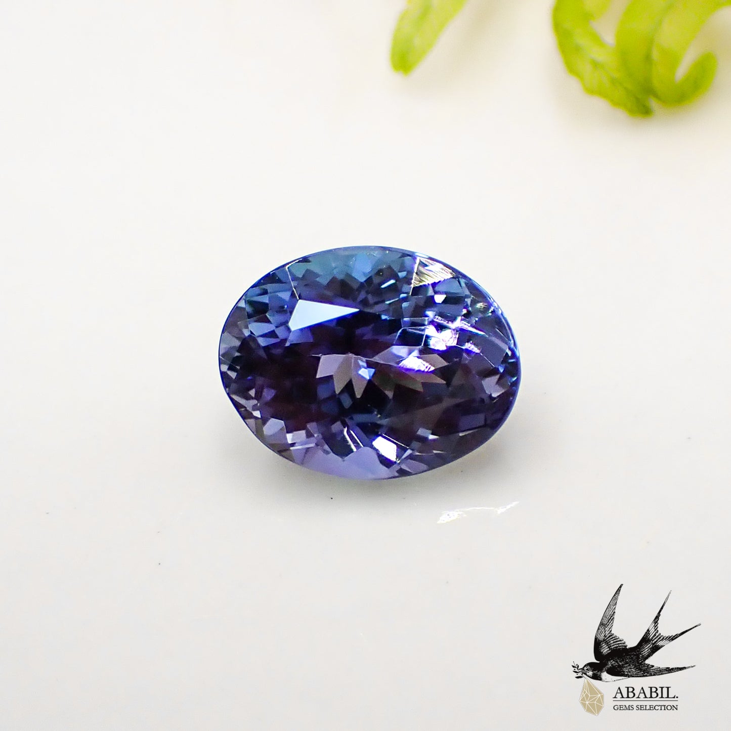 Natural high quality bicolor tanzanite (zoisite) 2.15ct [Tanzania] Dark 