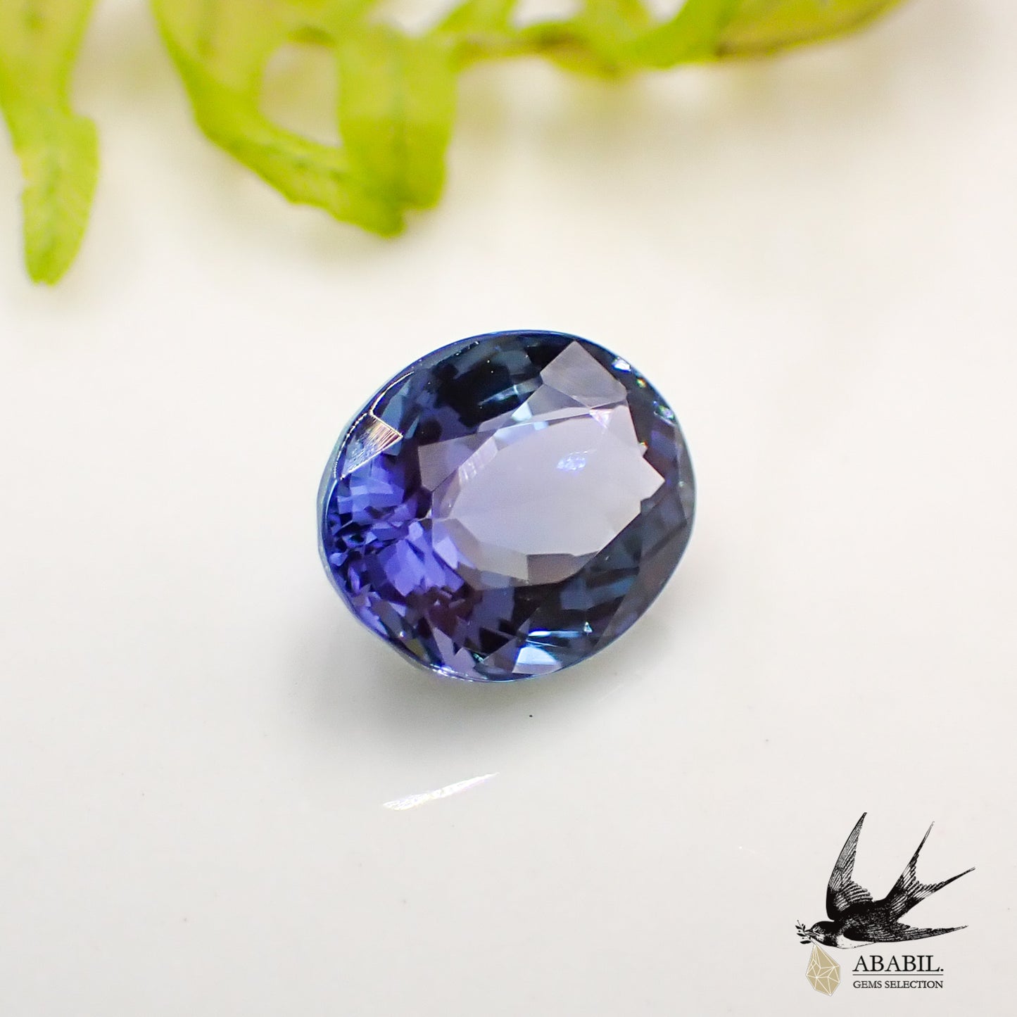 Natural high quality bicolor tanzanite (zoisite) 2.15ct [Tanzania] Dark 