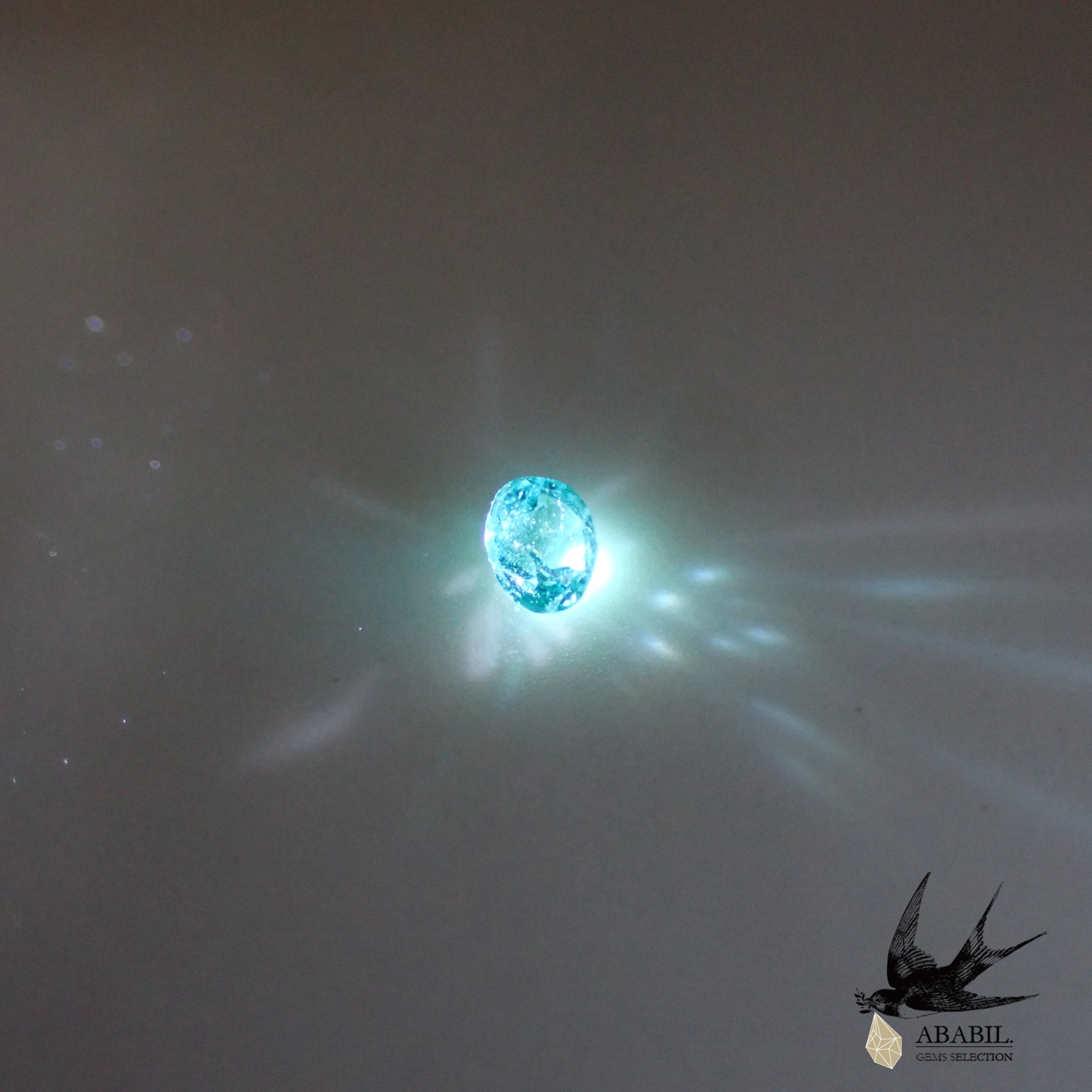 天然パライバトルマリン0.06ct【ブラジル】☆ネオンブルー、蛍光色