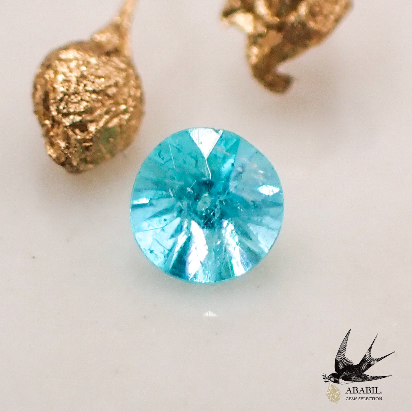 Natural Paraiba tourmaline 0.06ct [Brazil] Neon blue, fluorescent color 