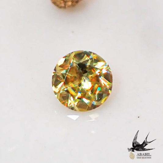 Natural sphene 0.06ct [from Madagascar] ★ Small but full of fire ★ 