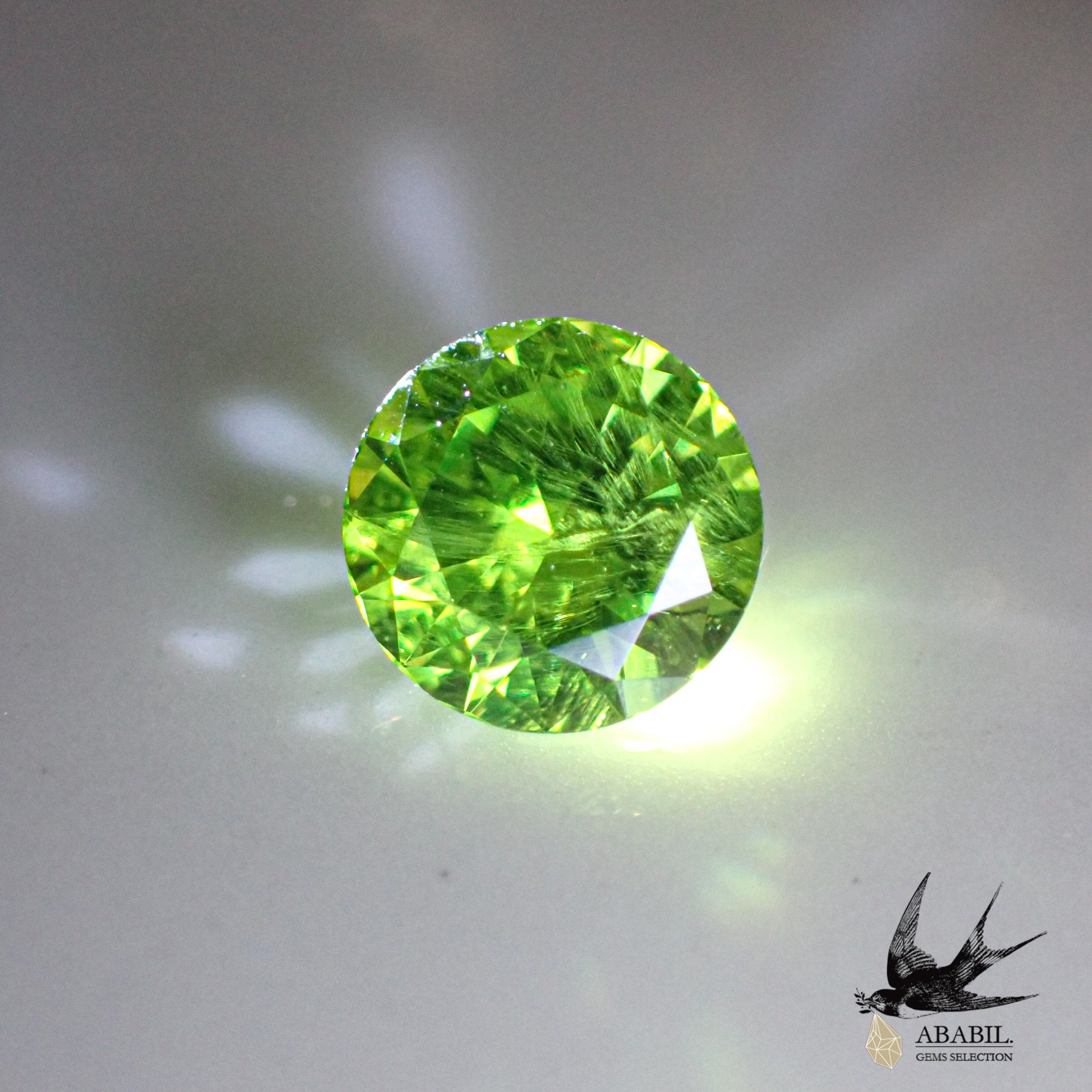 天然デマントイドガーネット0.55ct