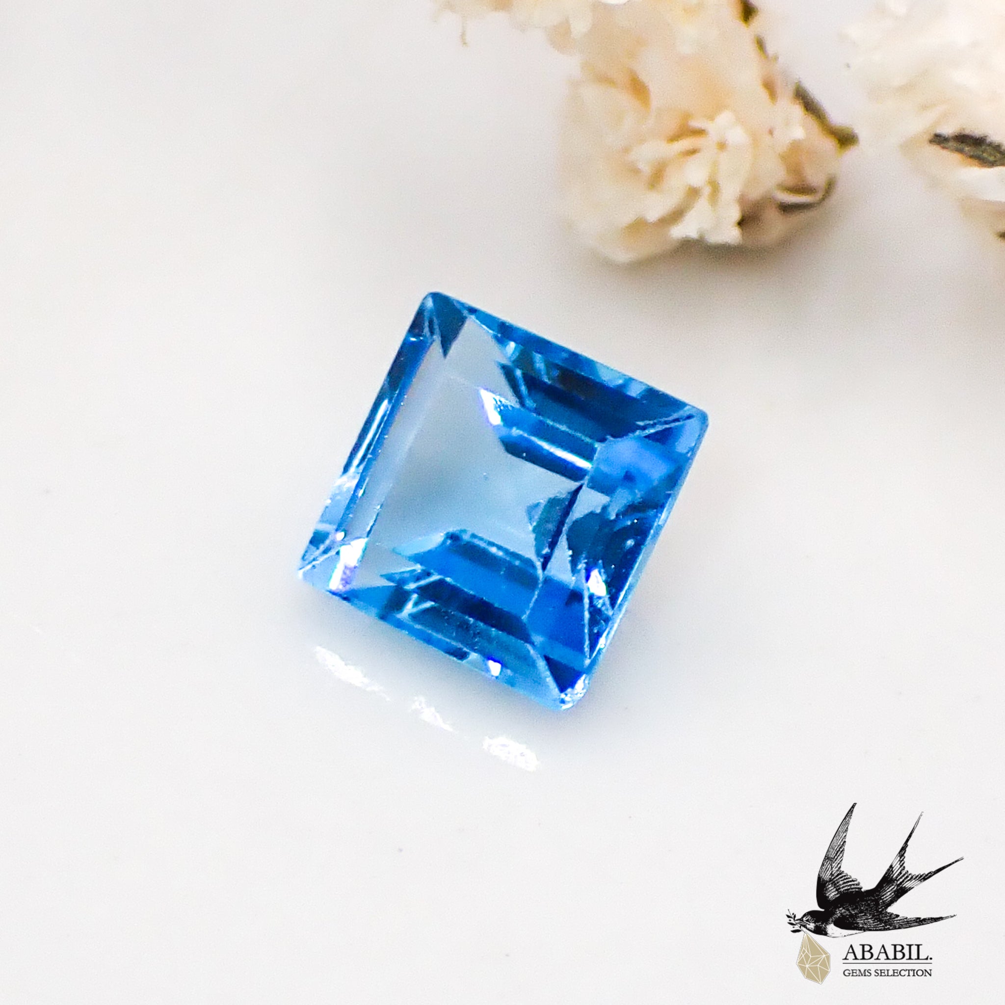 スイスブルートパーズ｜SWISS BLUE TOPAZ – ABABIL.gems