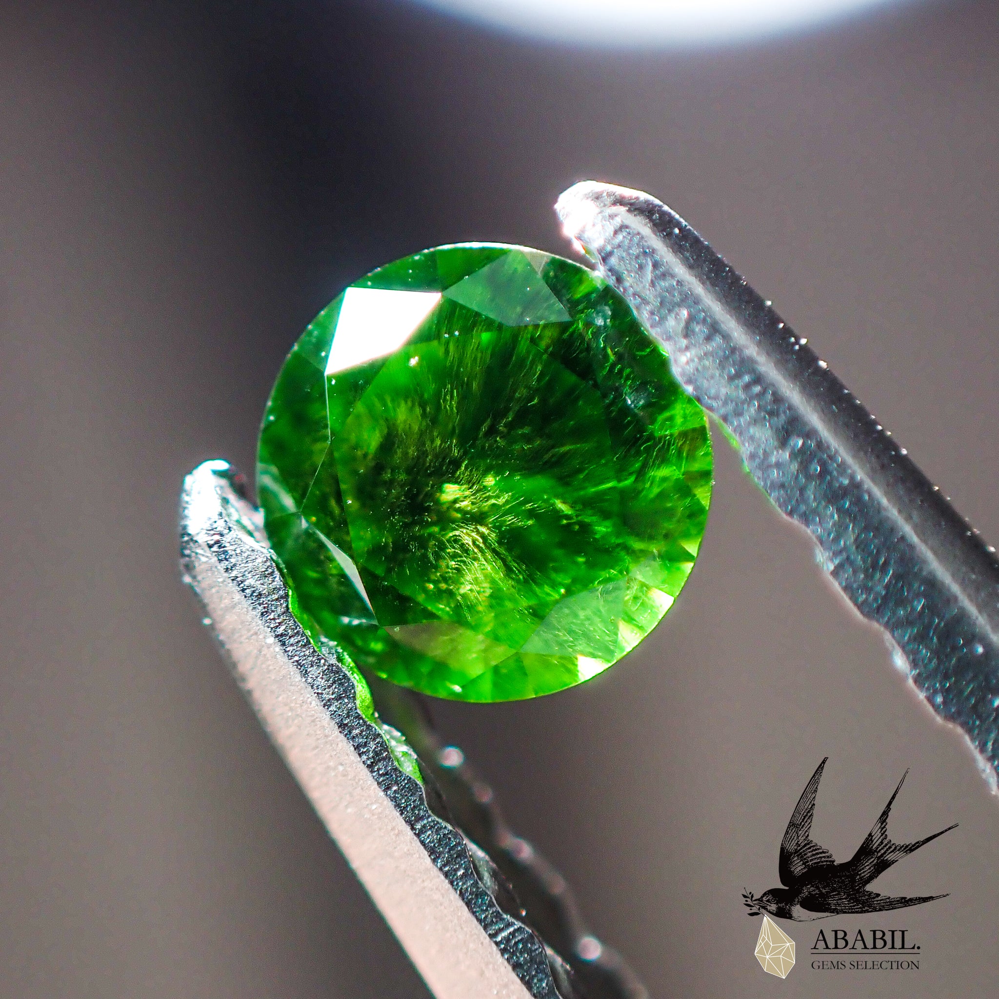 天然デマントイドガーネット0.13ct【ロシア】☆ネオン、ホーステール