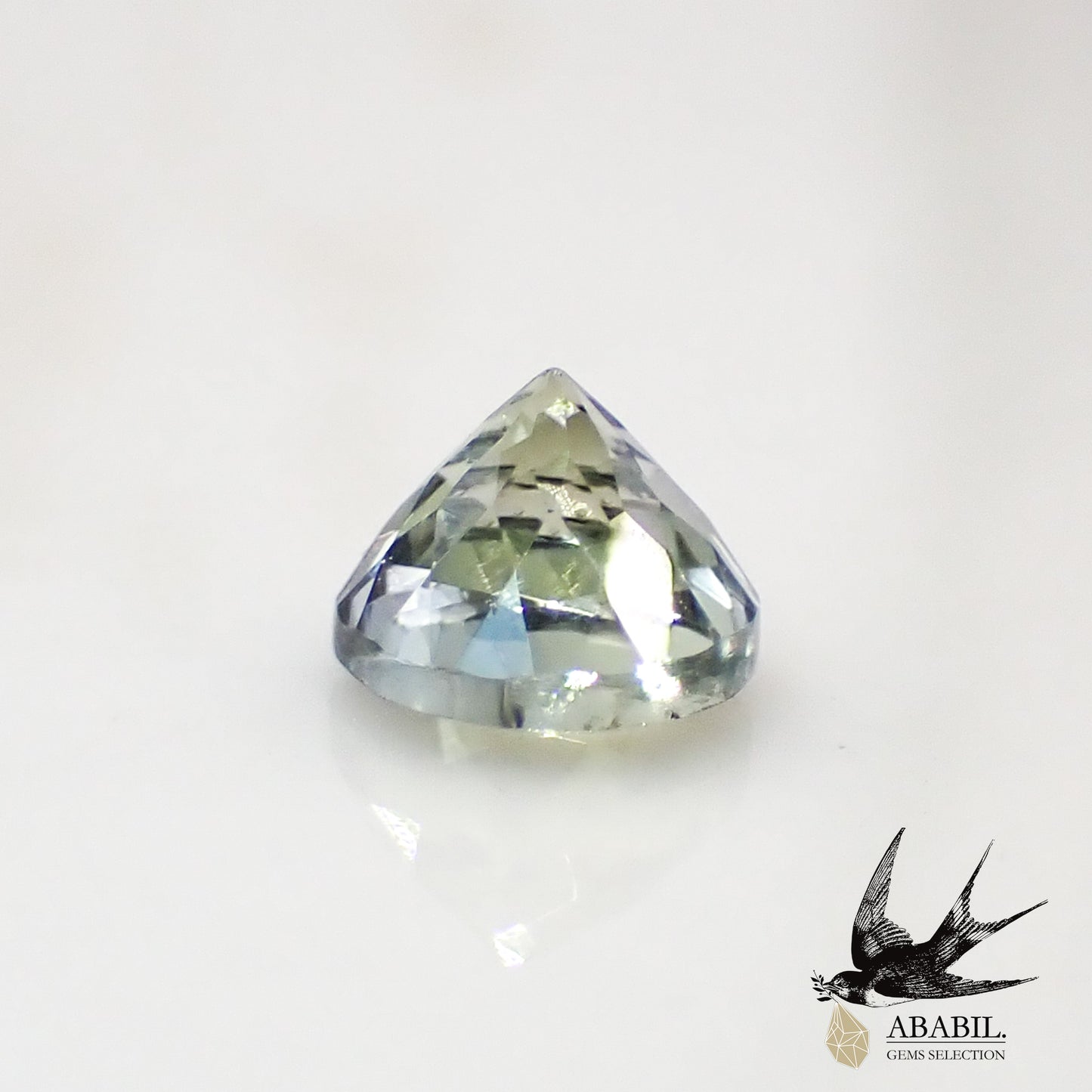 天然雙色坦桑石 (zoisite) 0.68ct [坦桑尼亞] 多色性