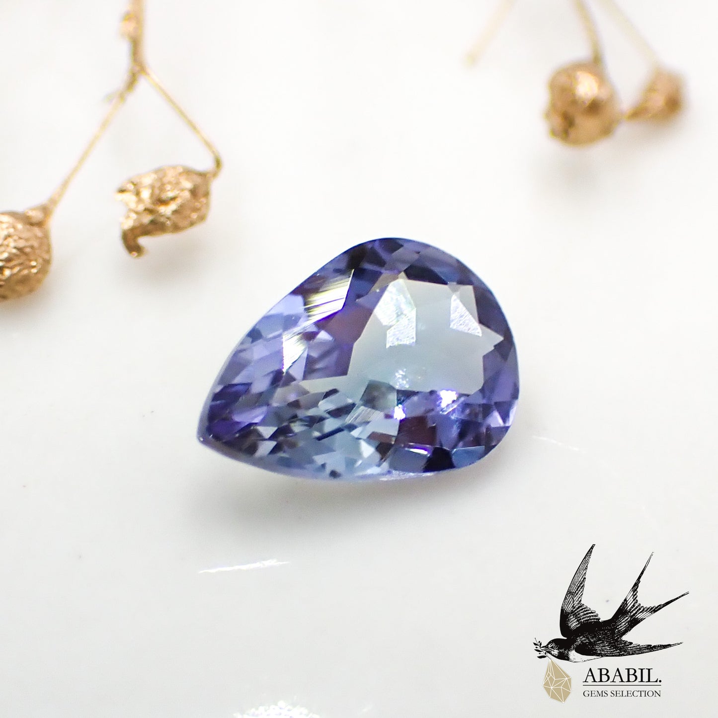 天然雙色坦桑石 (zoisite) 0.93ct [坦桑尼亞] 多色性