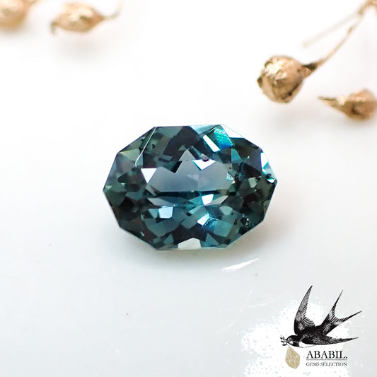 Natural bicolor sapphire 0.97ct [Australia] Teal blue 