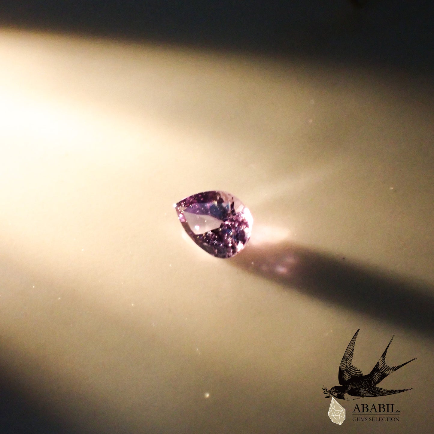 Natural high-quality color-change garnet 0.20ct [Bekilly] ★Discoloration gem★