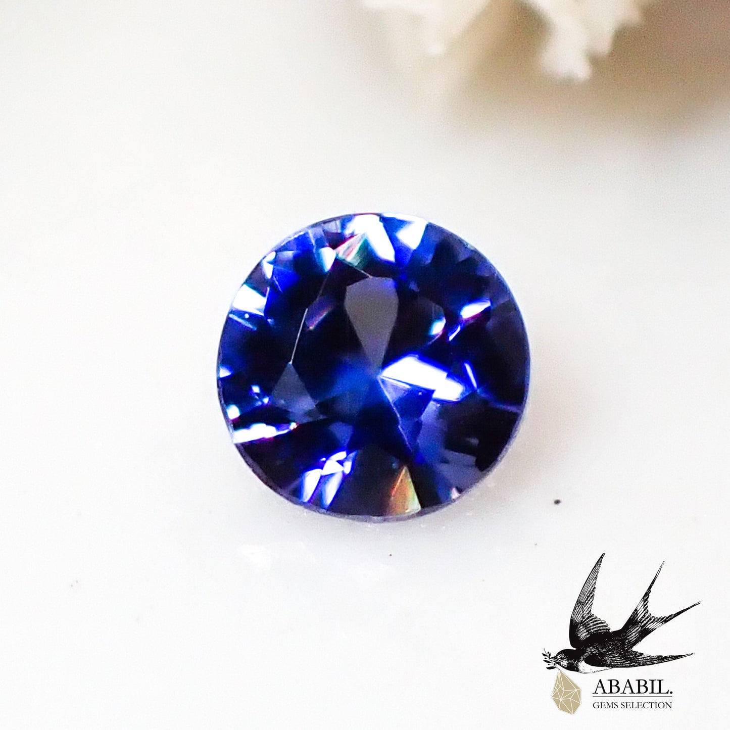 Natural high quality benitoite 0.03ct [USA] Dark rare stone ★Multicolor gemstone