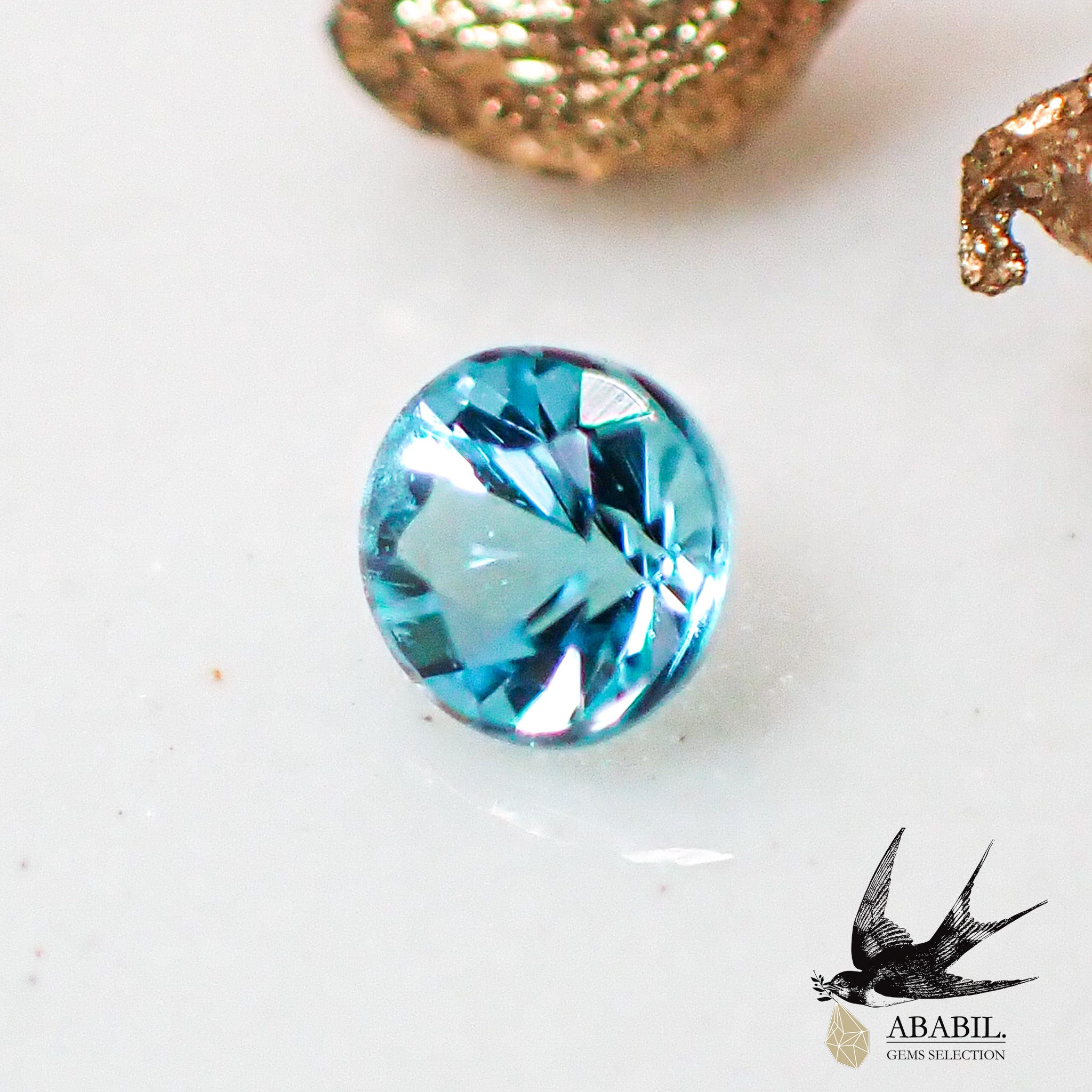 天然パライバトルマリン0.03ct【ブラジル】☆ネオンブルー、蛍光色