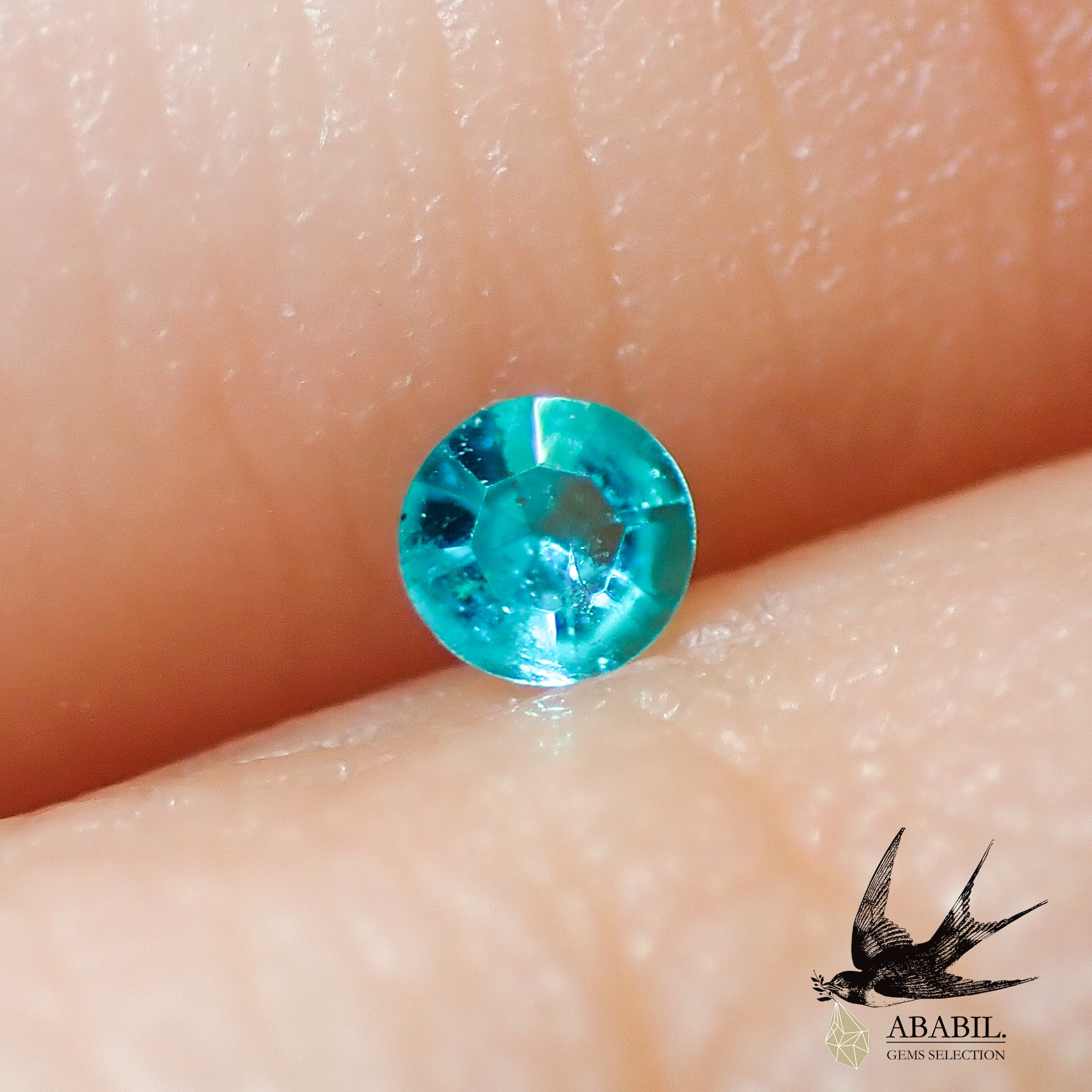天然パライバトルマリン0.03ct【ブラジル】☆ネオンブルー、蛍光色
