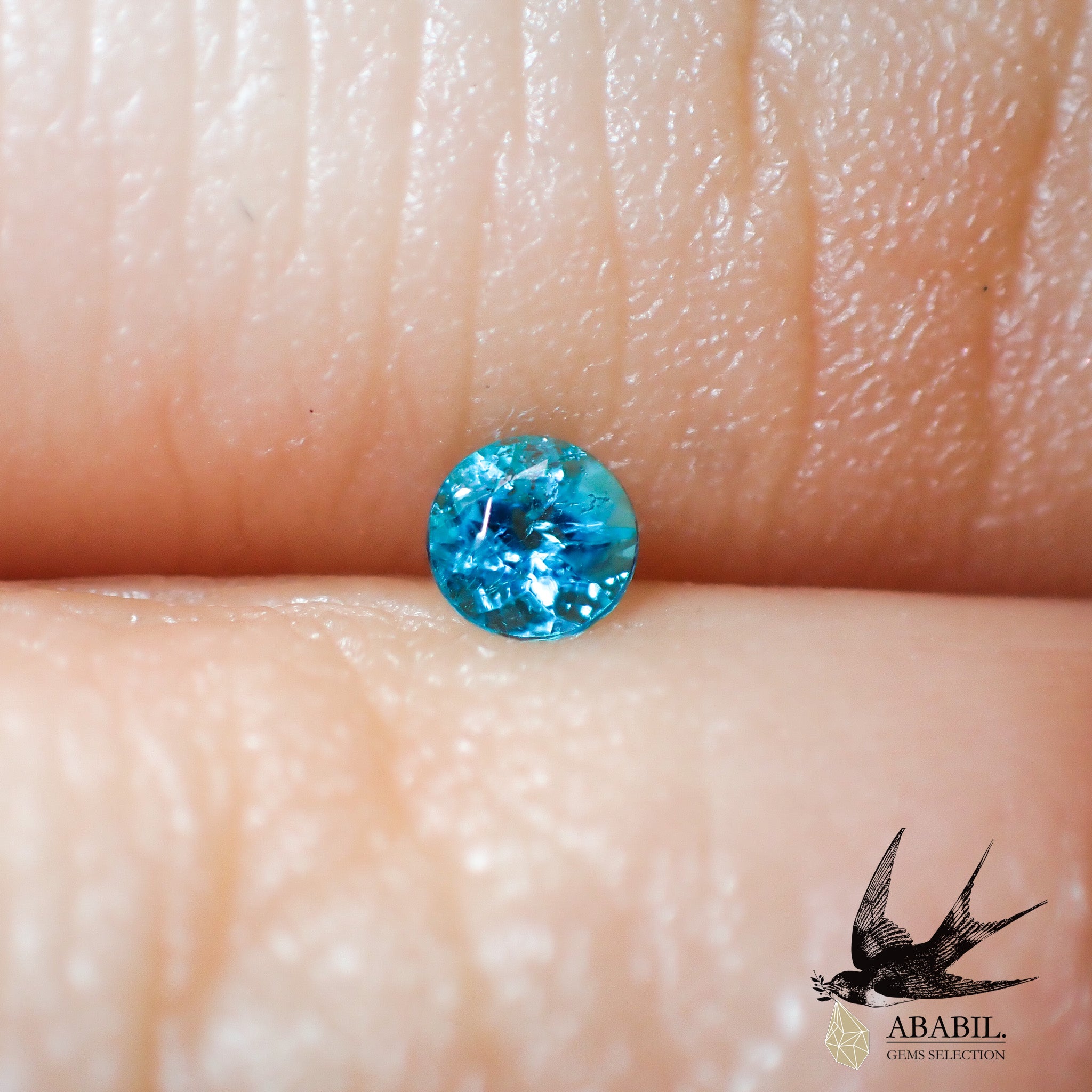 天然パライバトルマリン0.05ct【ブラジル】☆ネオンブルー、蛍光色