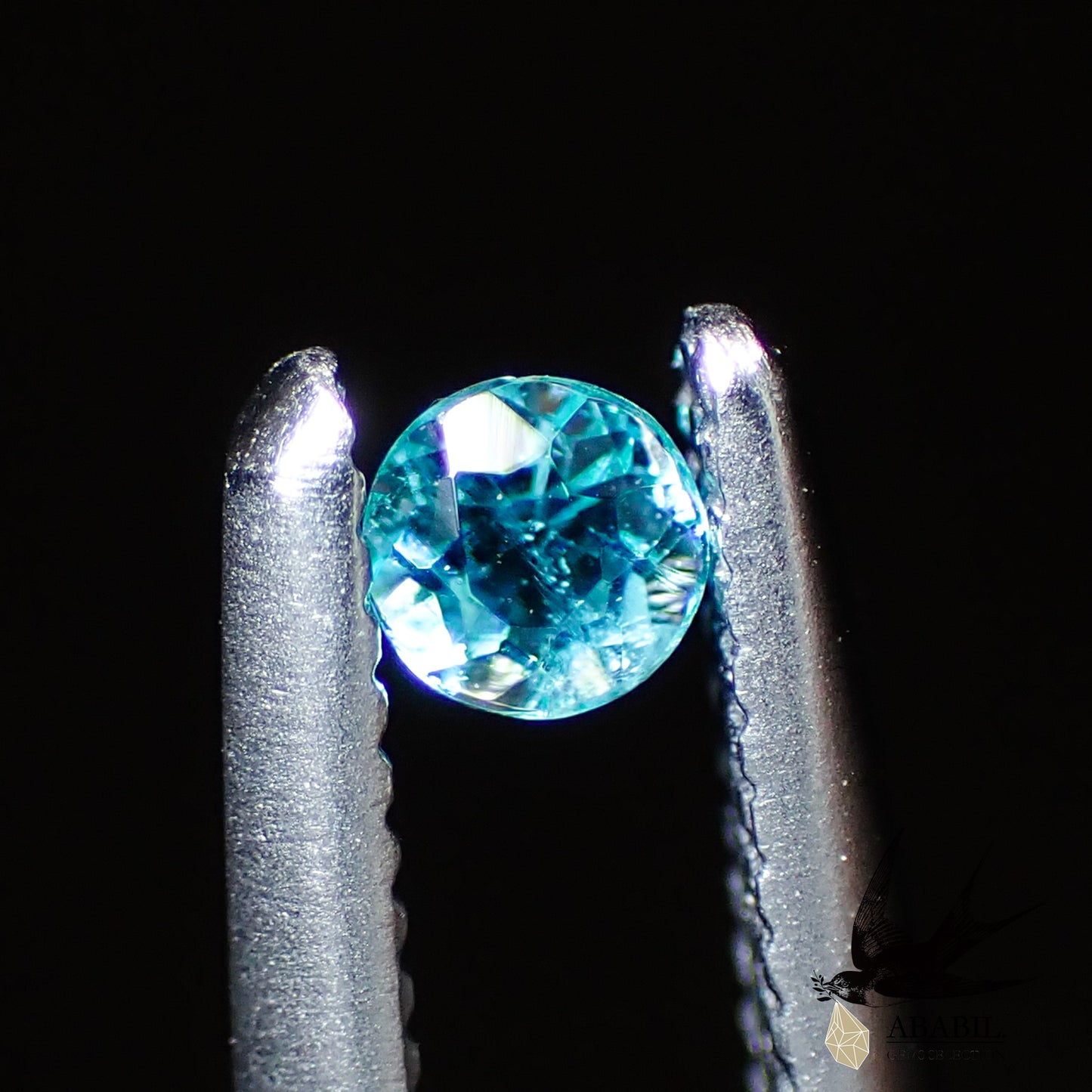 Natural Paraiba tourmaline 0.05ct [Brazil] Neon blue, fluorescent color 