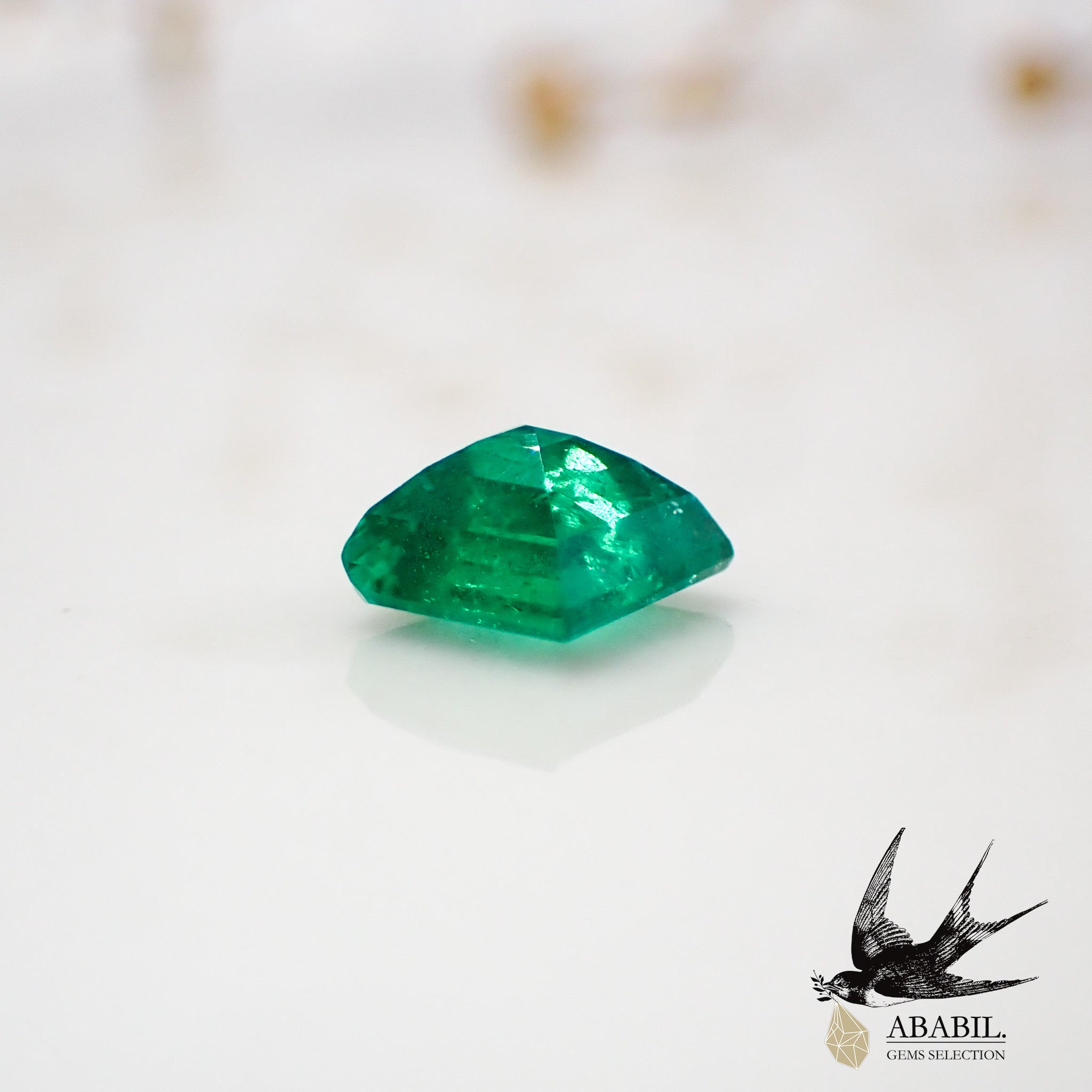 天然エメラルド0.59ct【ザンビア】☆透明度が高い☆