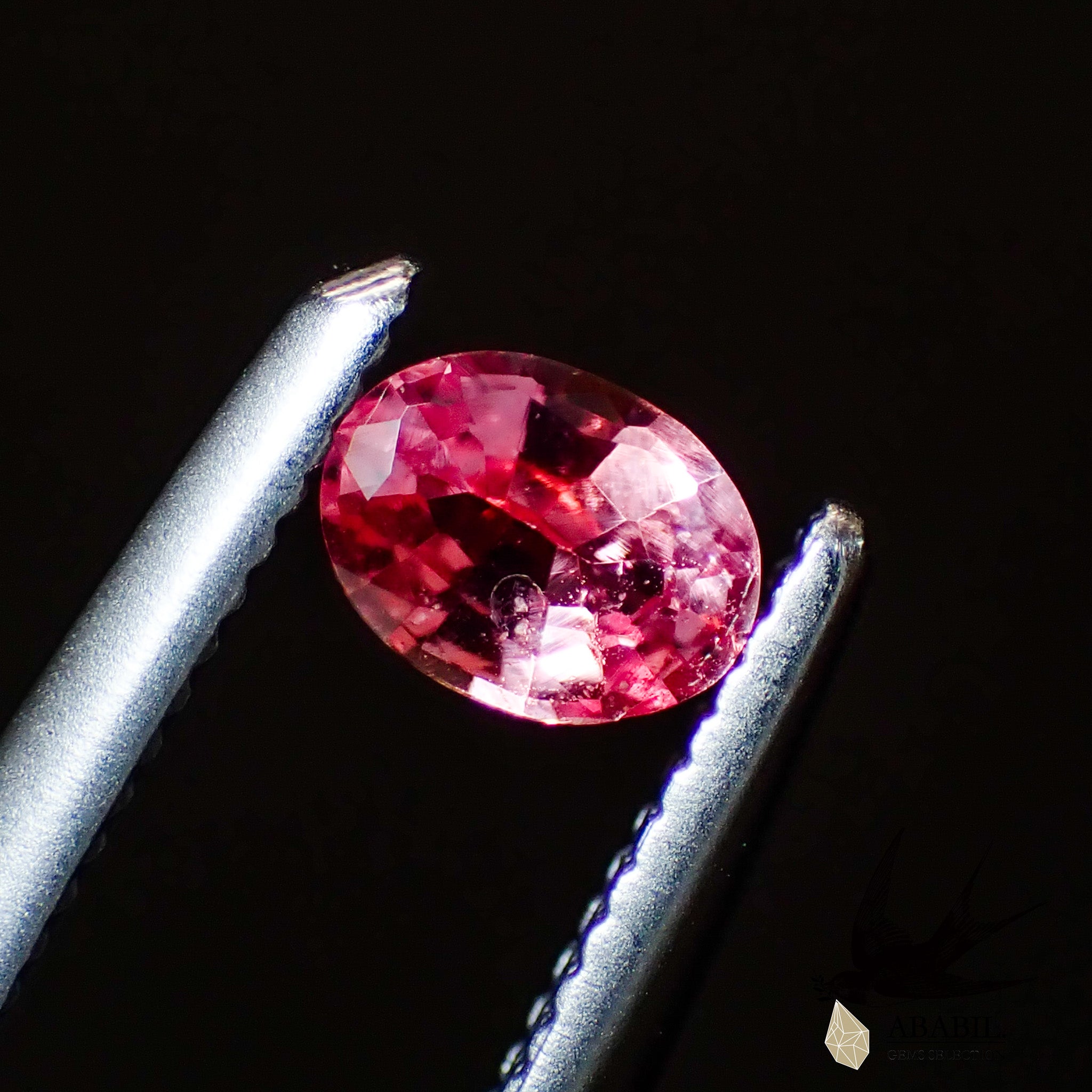 天然パパラチャサファイア0.20ct【スリランカ】☆輝き専門☆蛍光 天然パパラチャサファイア0.20ct【スリランカ】☆輝き専門☆蛍光