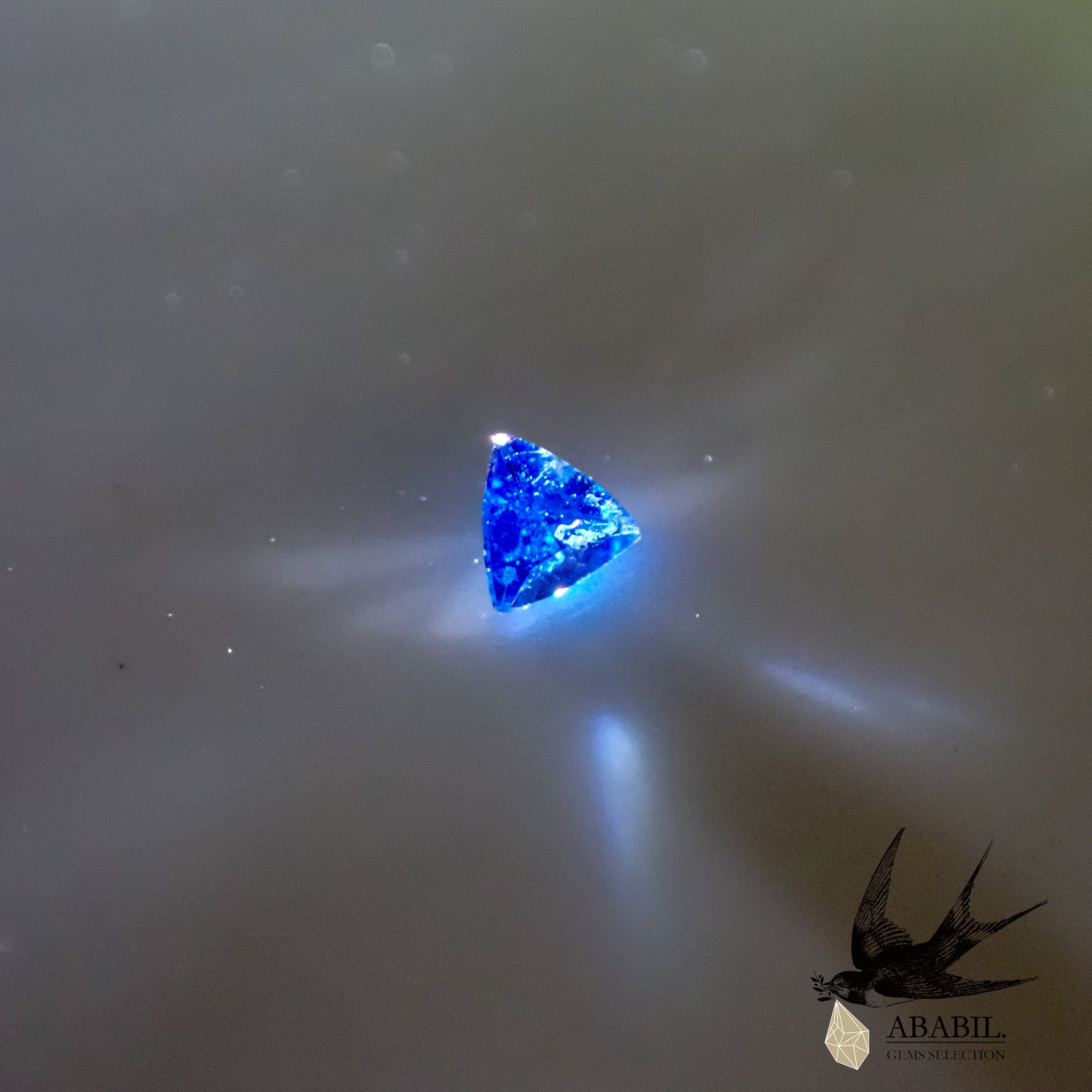 天然ラズライト0.03ct【ブラジル】☆希少石☆ – ABABIL.gems